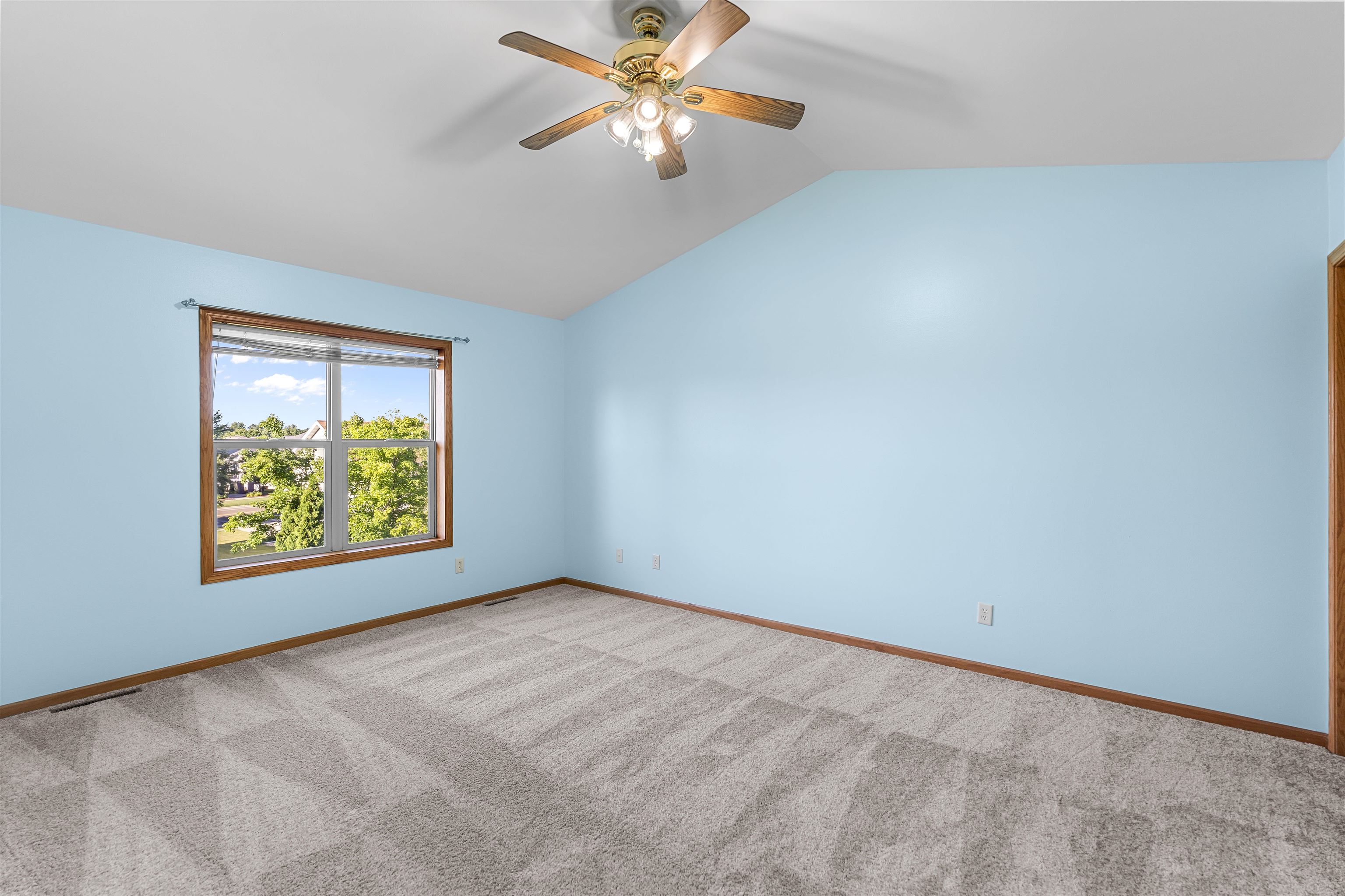 3189 Bookham Drive