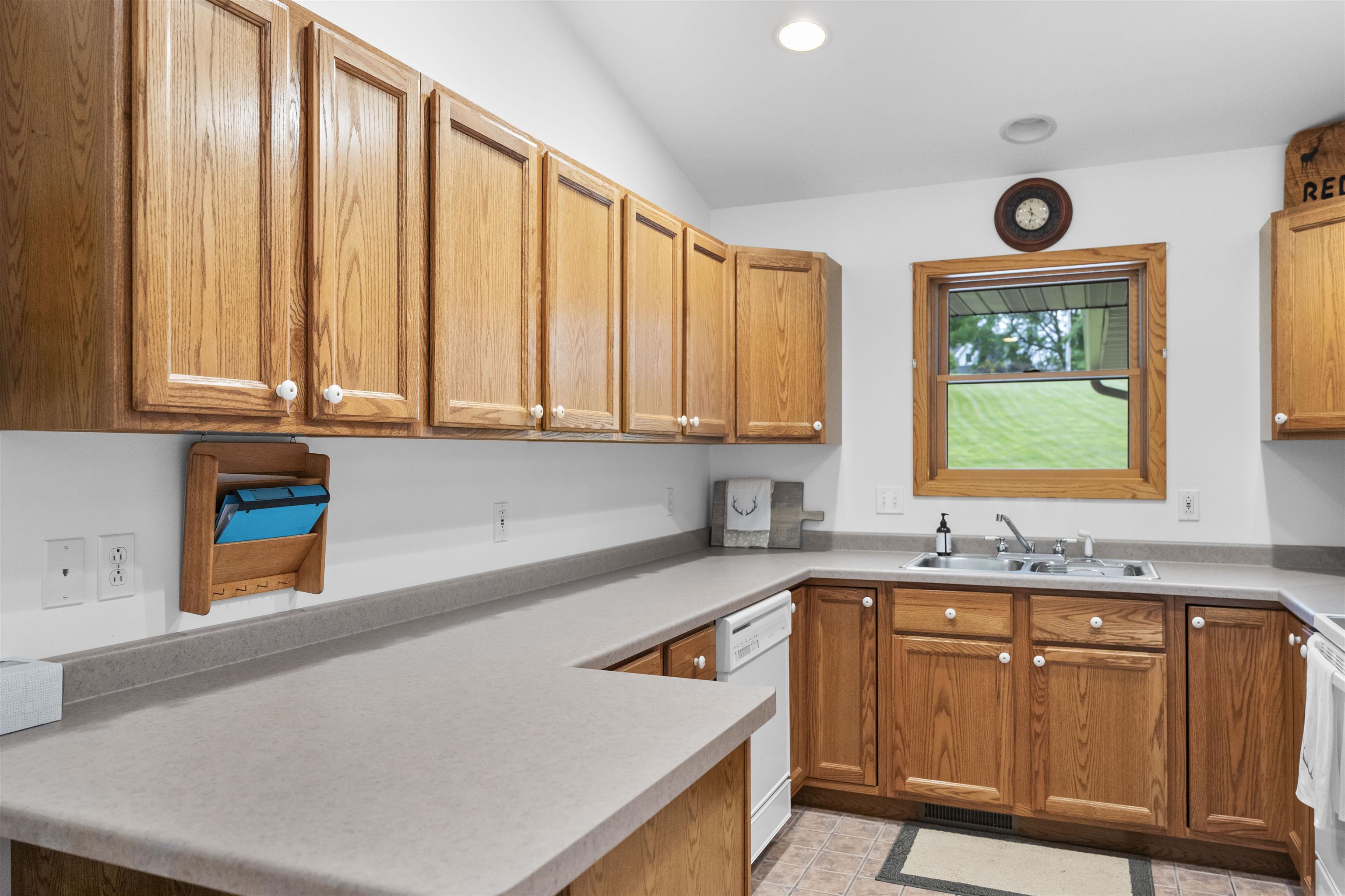 E4774 E Redstone Drive