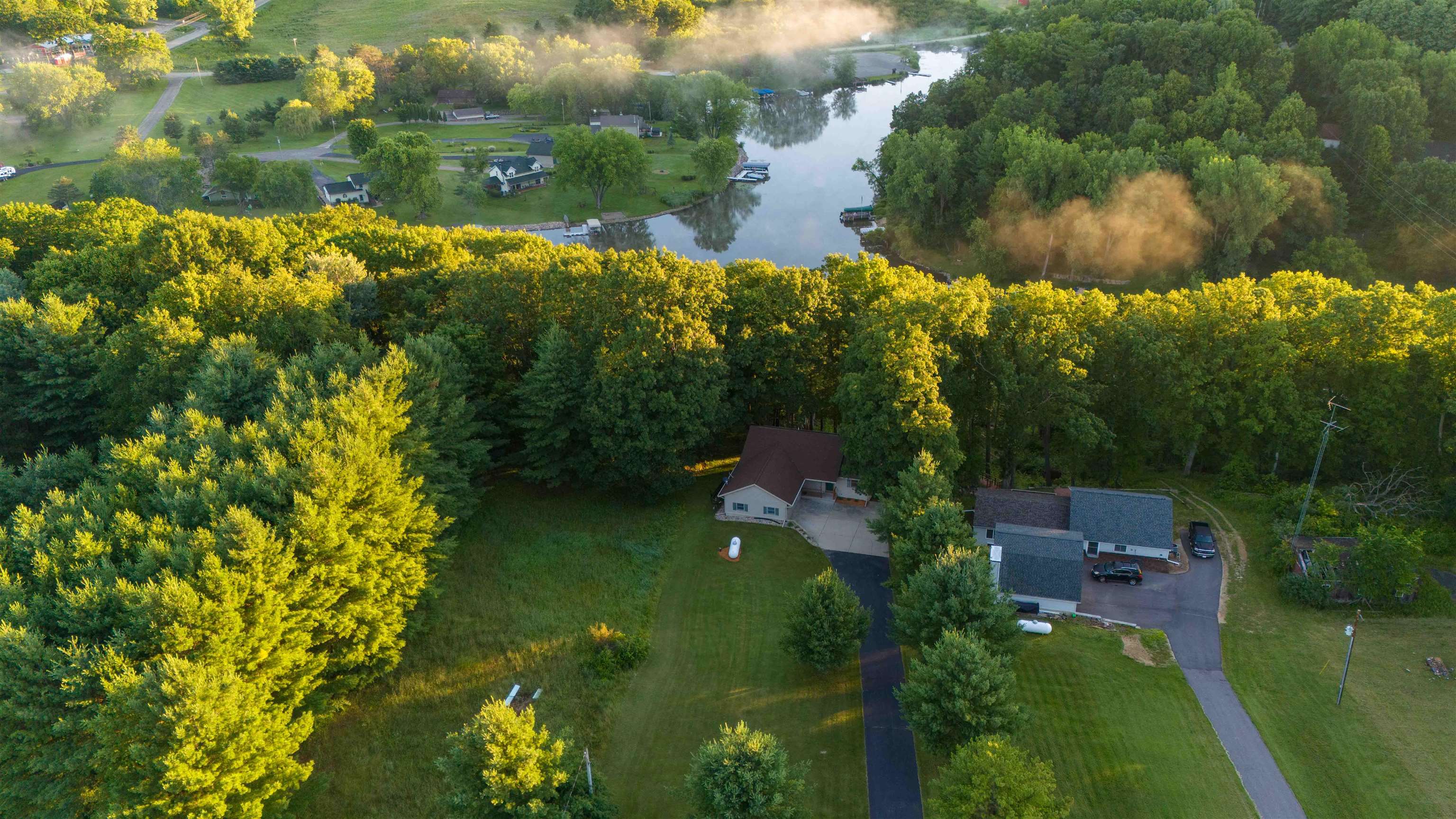 E4774 E Redstone Drive