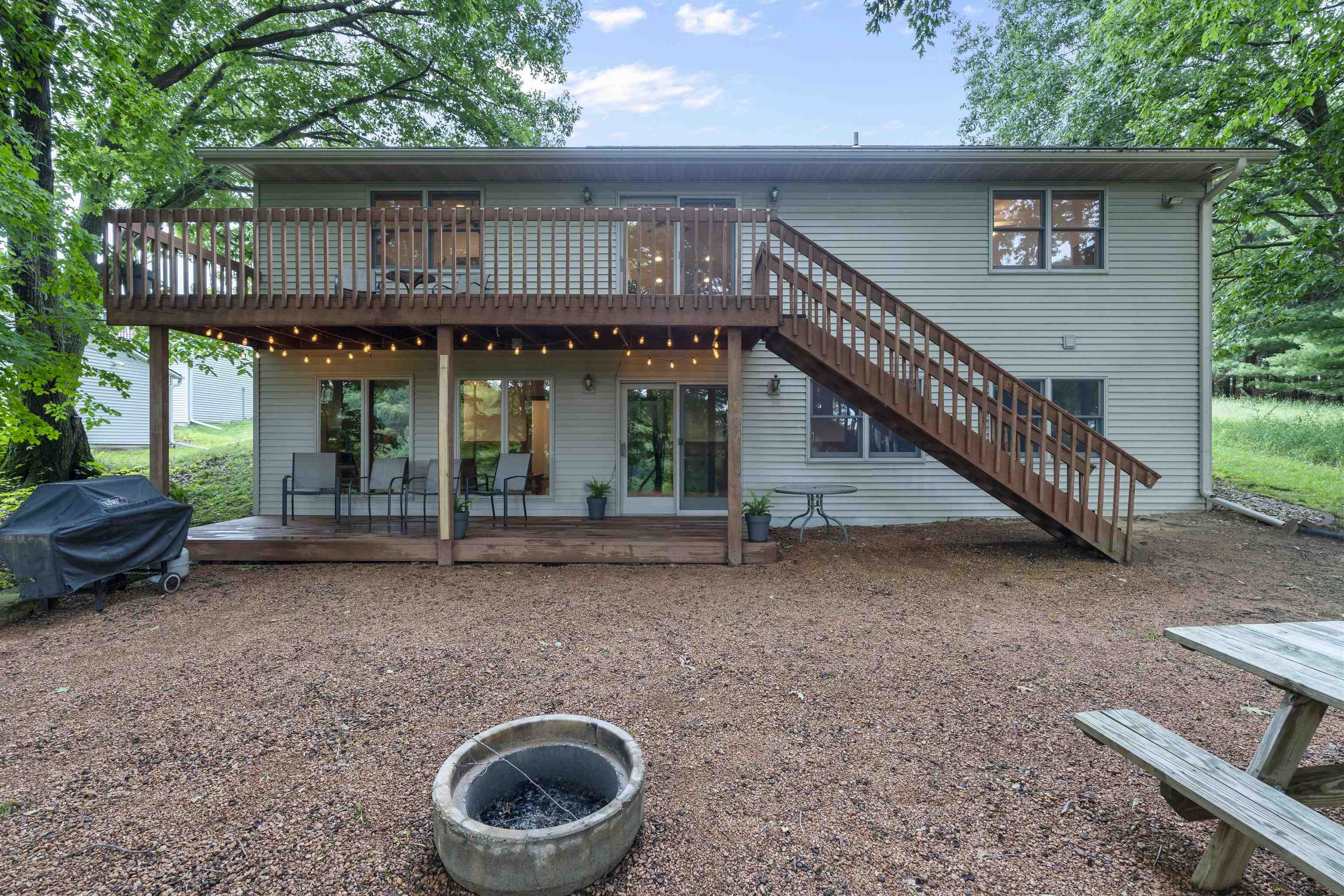 E4774 E Redstone Drive