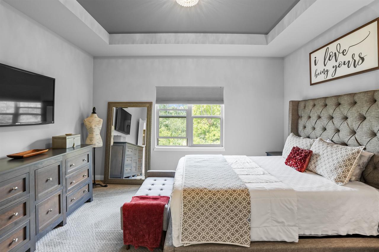 9878 Hawks Nest Drive