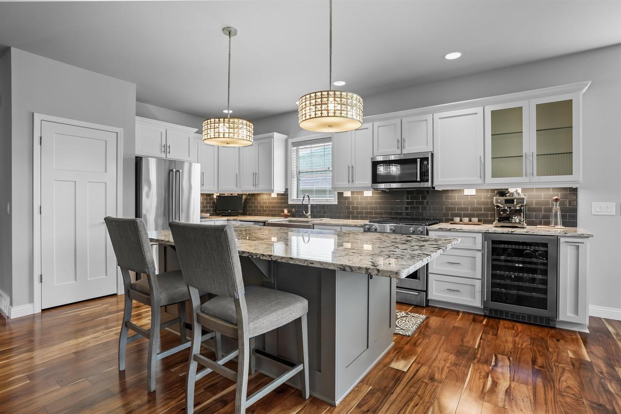 9878 Hawks Nest Drive