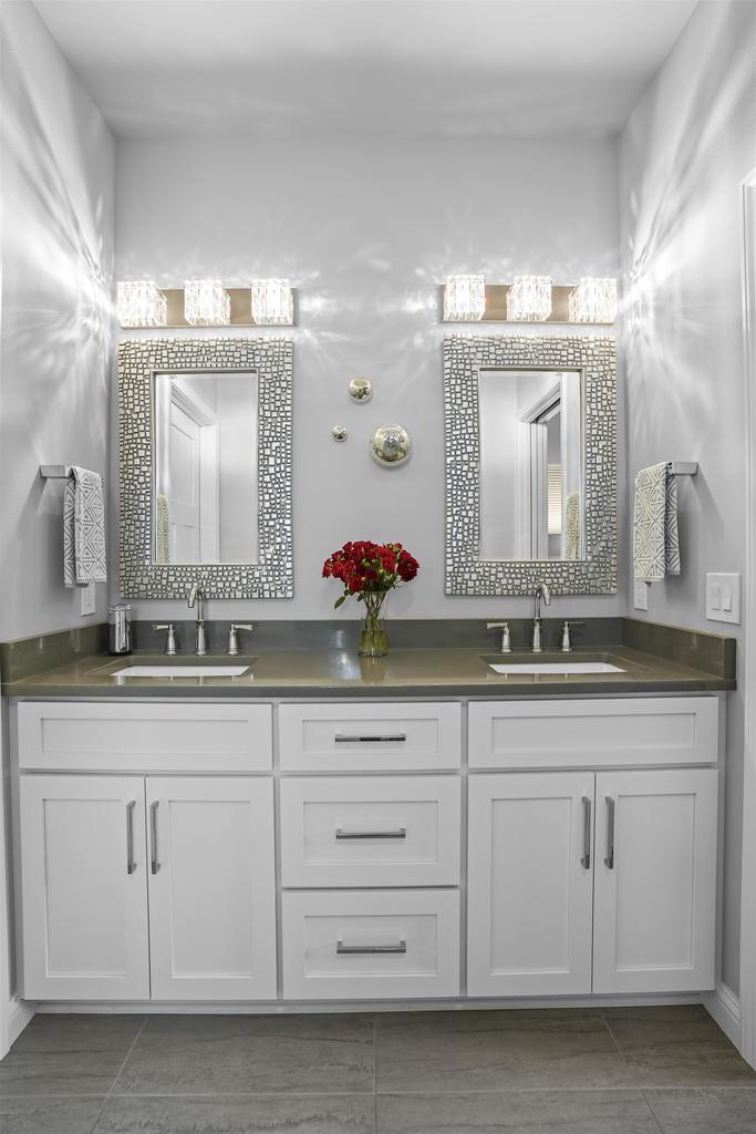 9878 Hawks Nest Drive