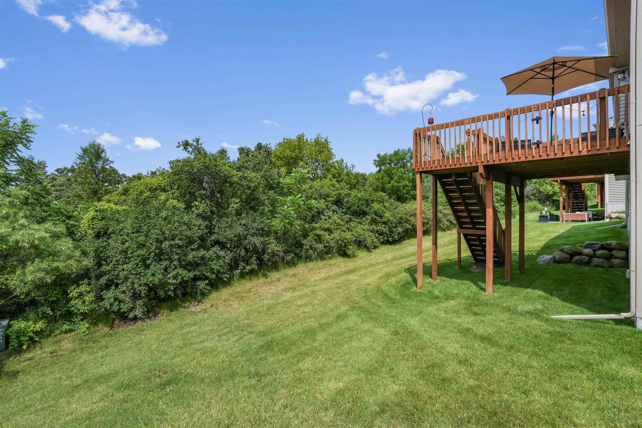 9878 Hawks Nest Drive