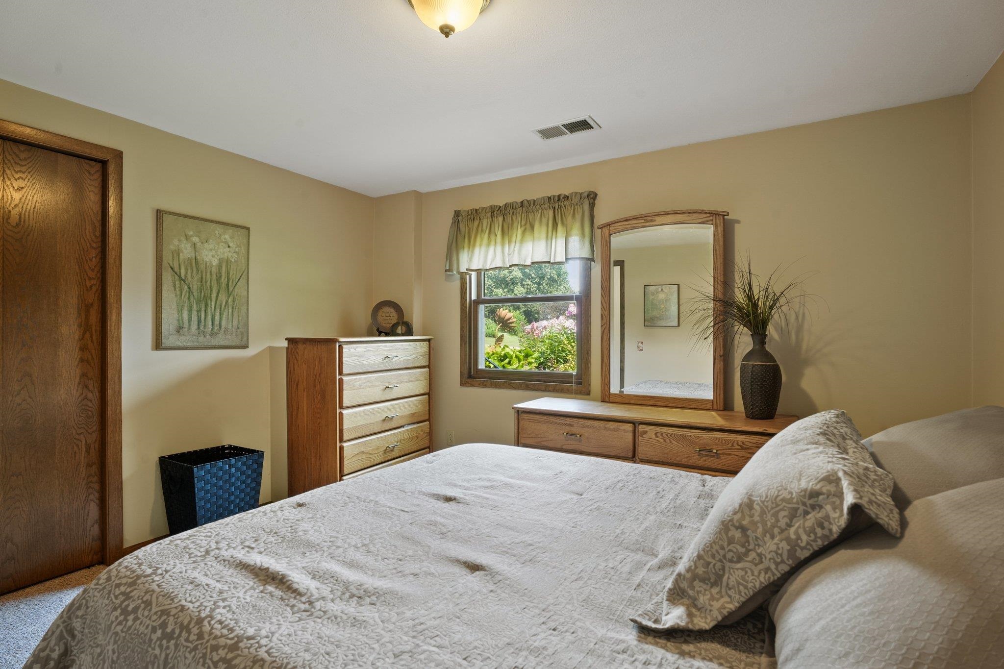 7175 Hickory Run