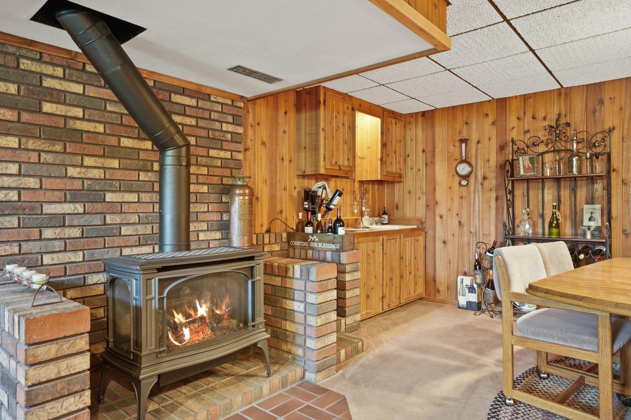 7175 Hickory Run