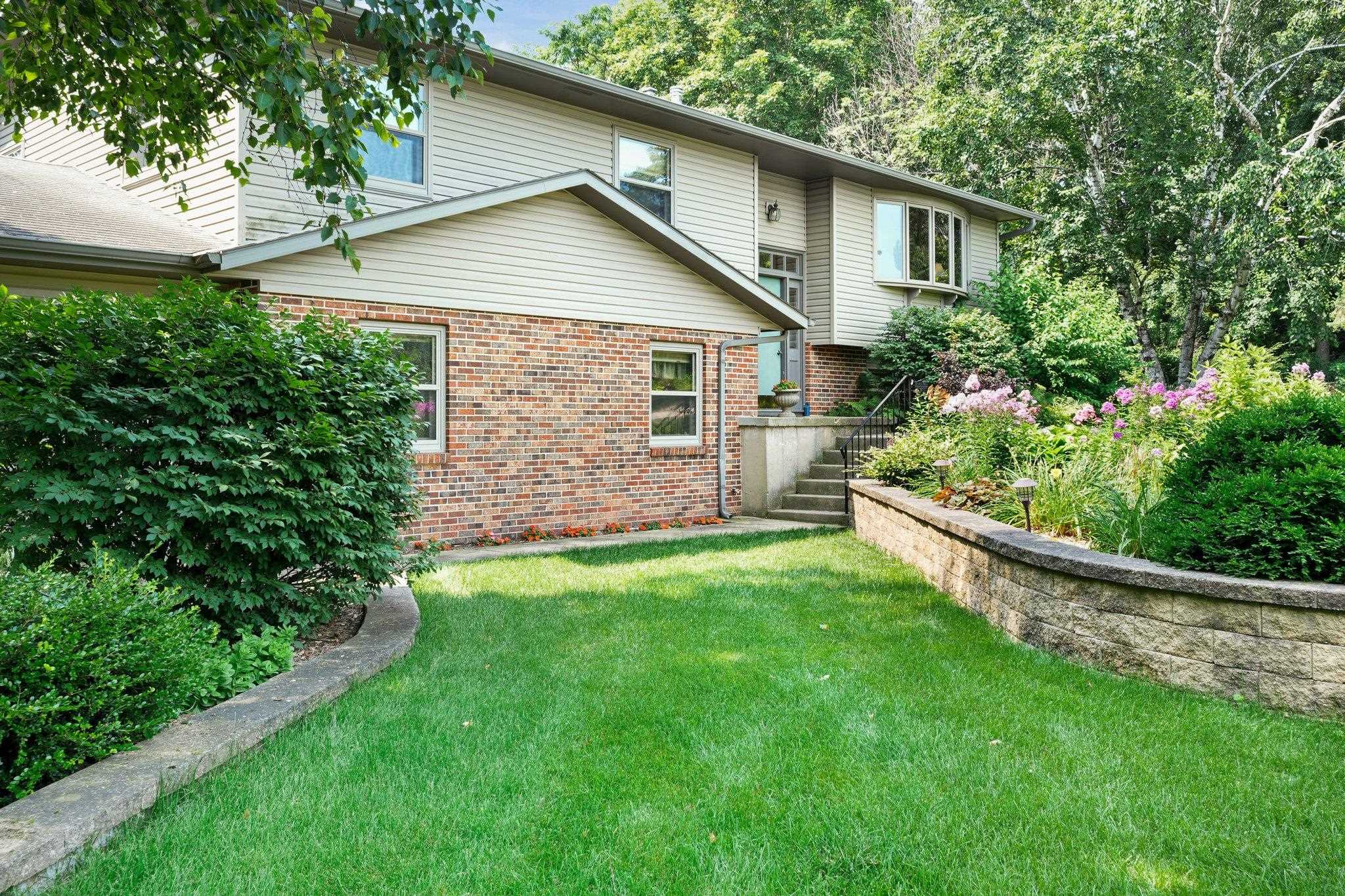 7175 Hickory Run