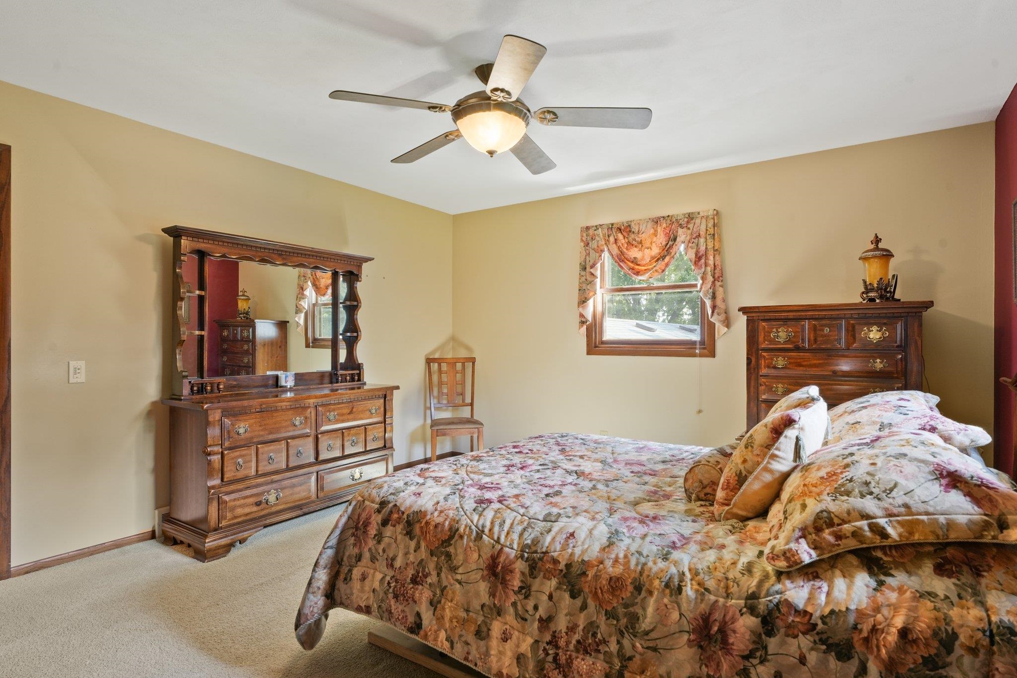 7175 Hickory Run
