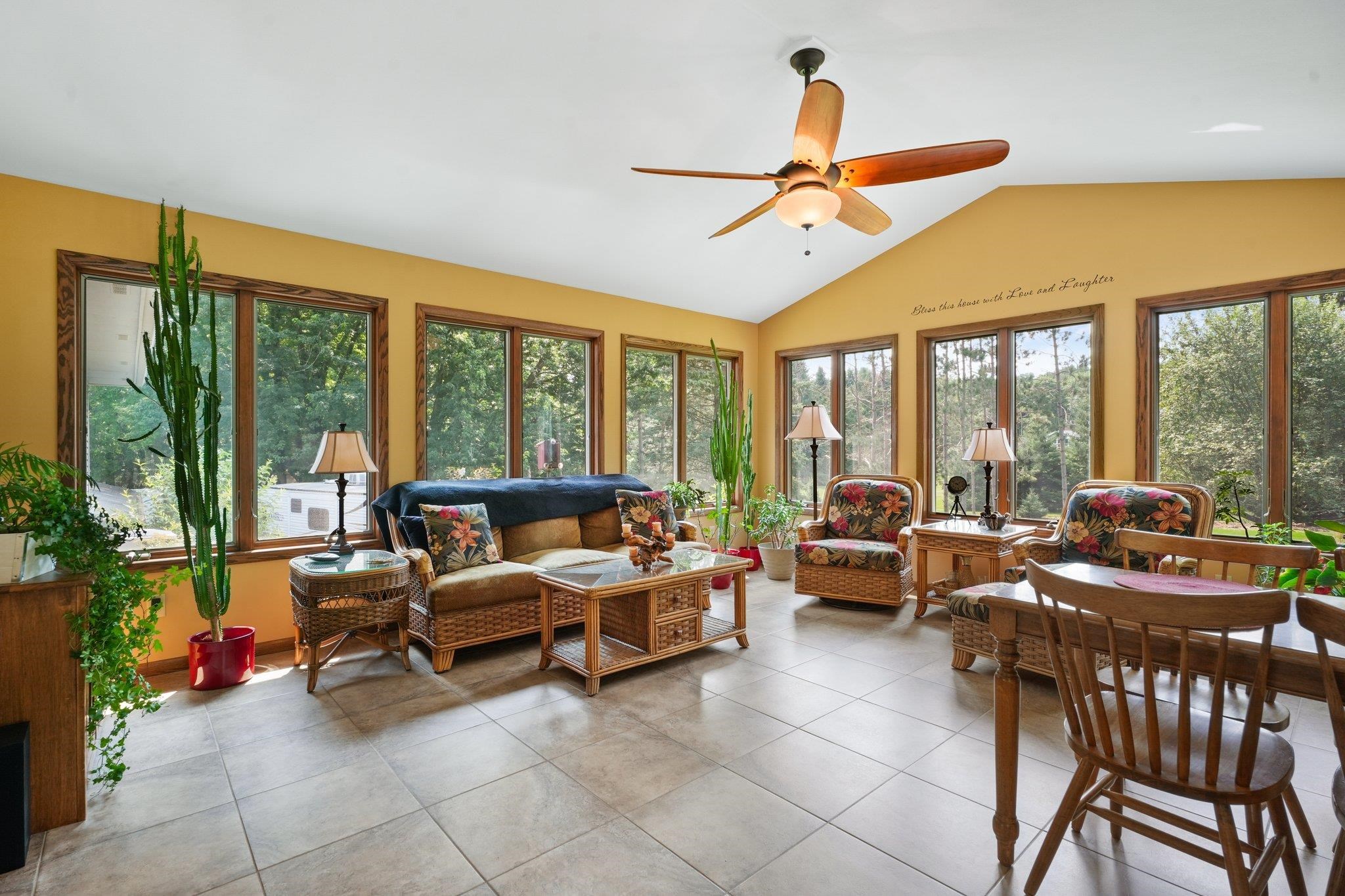 7175 Hickory Run