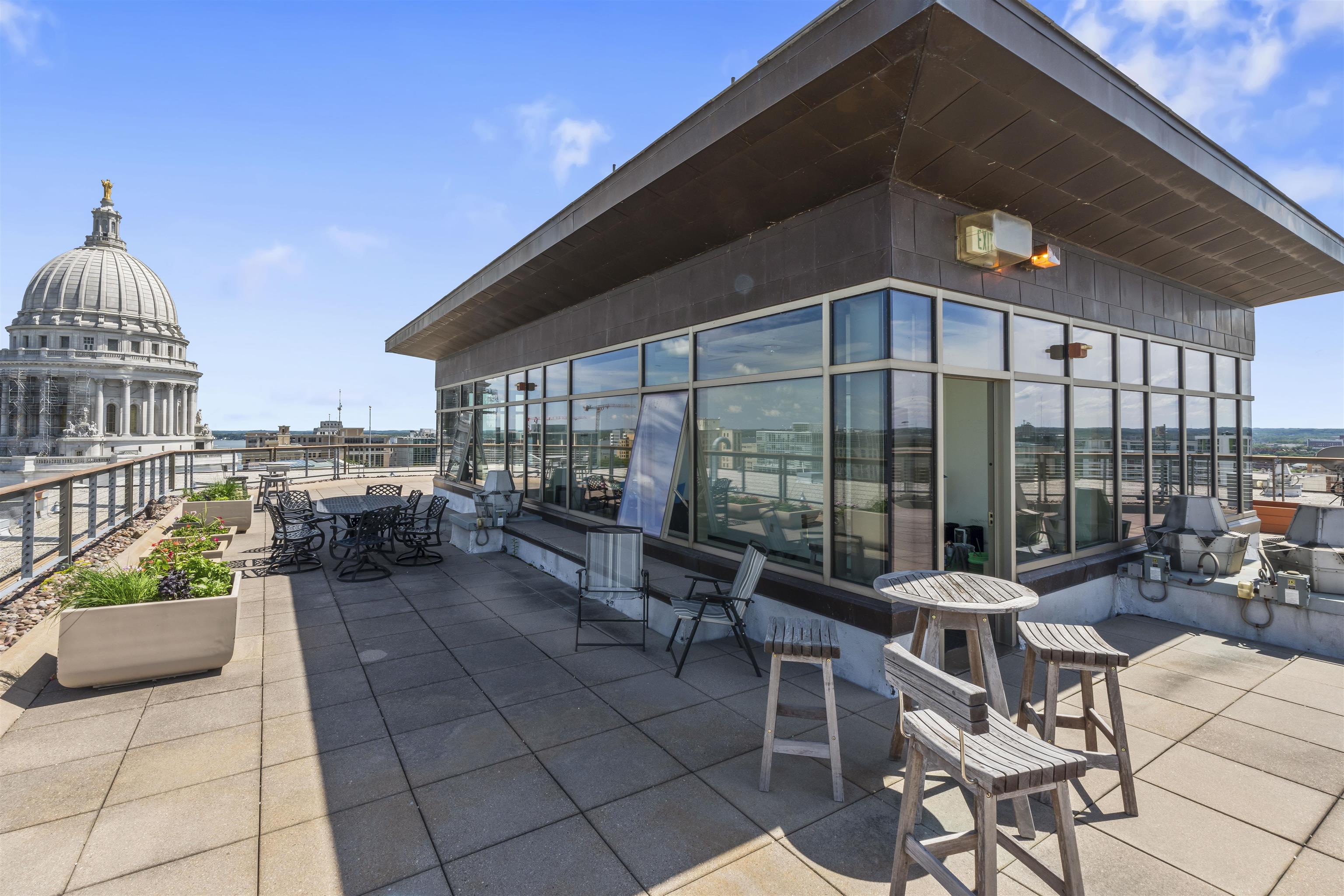 100 Wisconsin Avenue 800