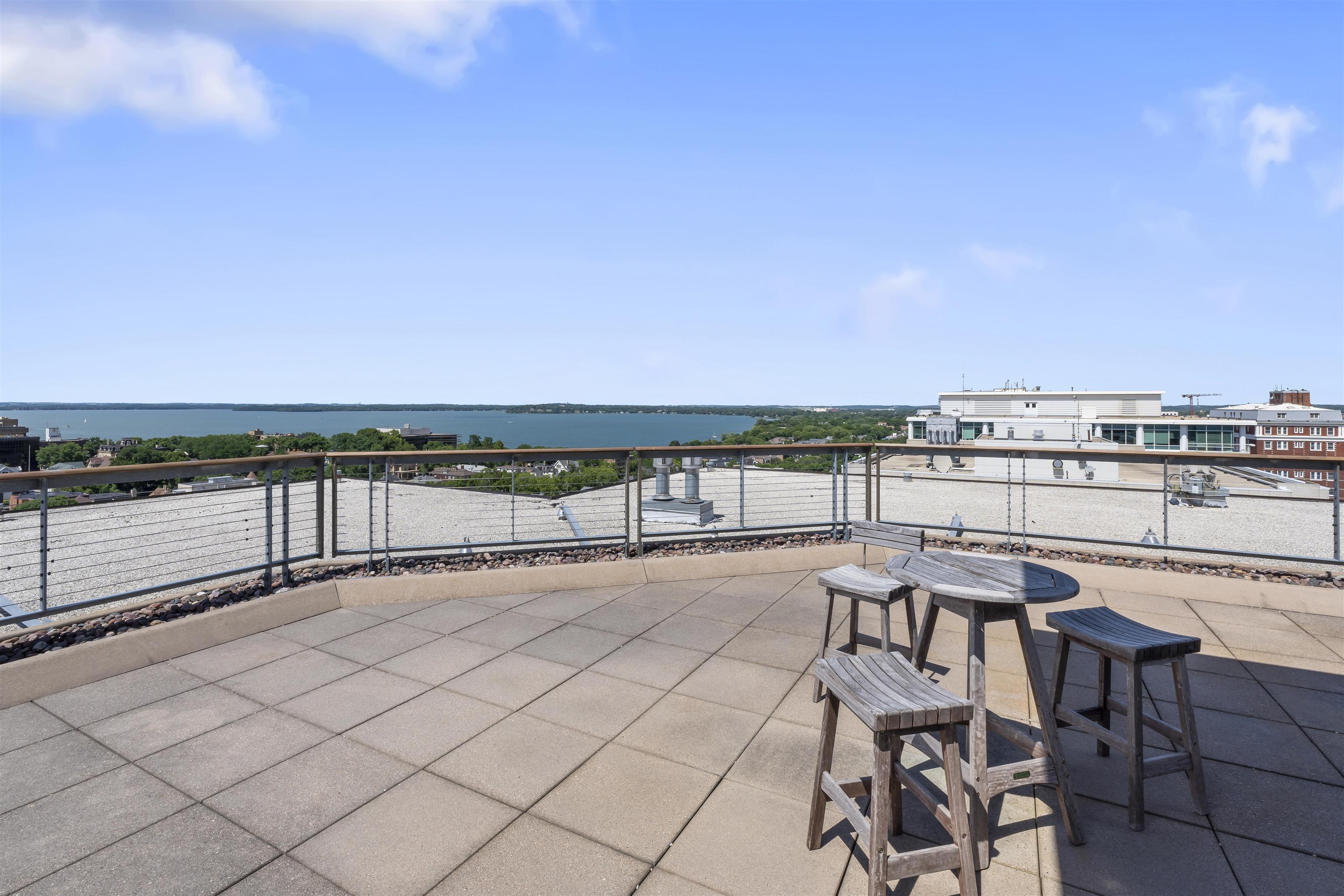 100 Wisconsin Avenue 800