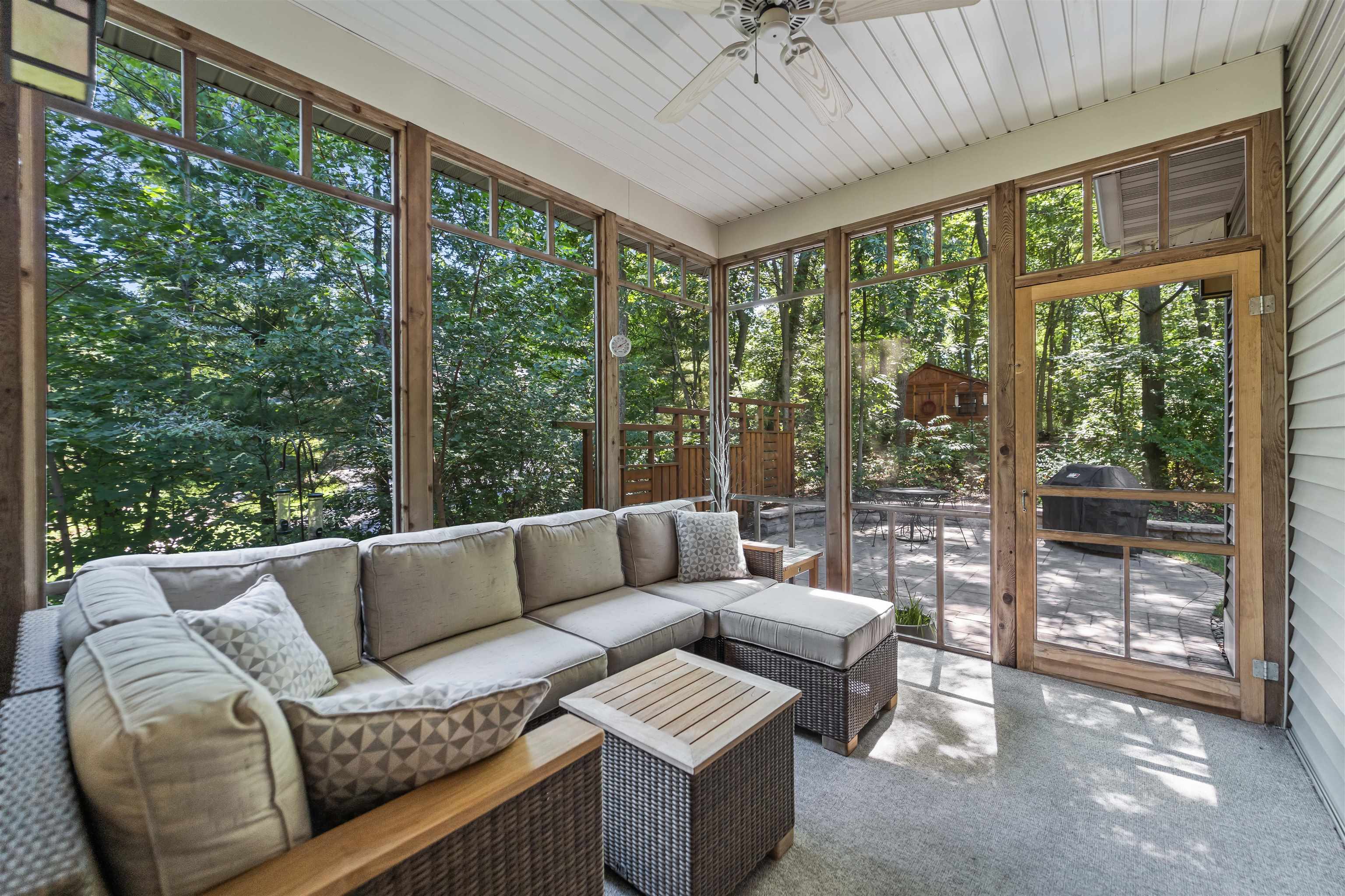 5417 Honeysuckle Lane