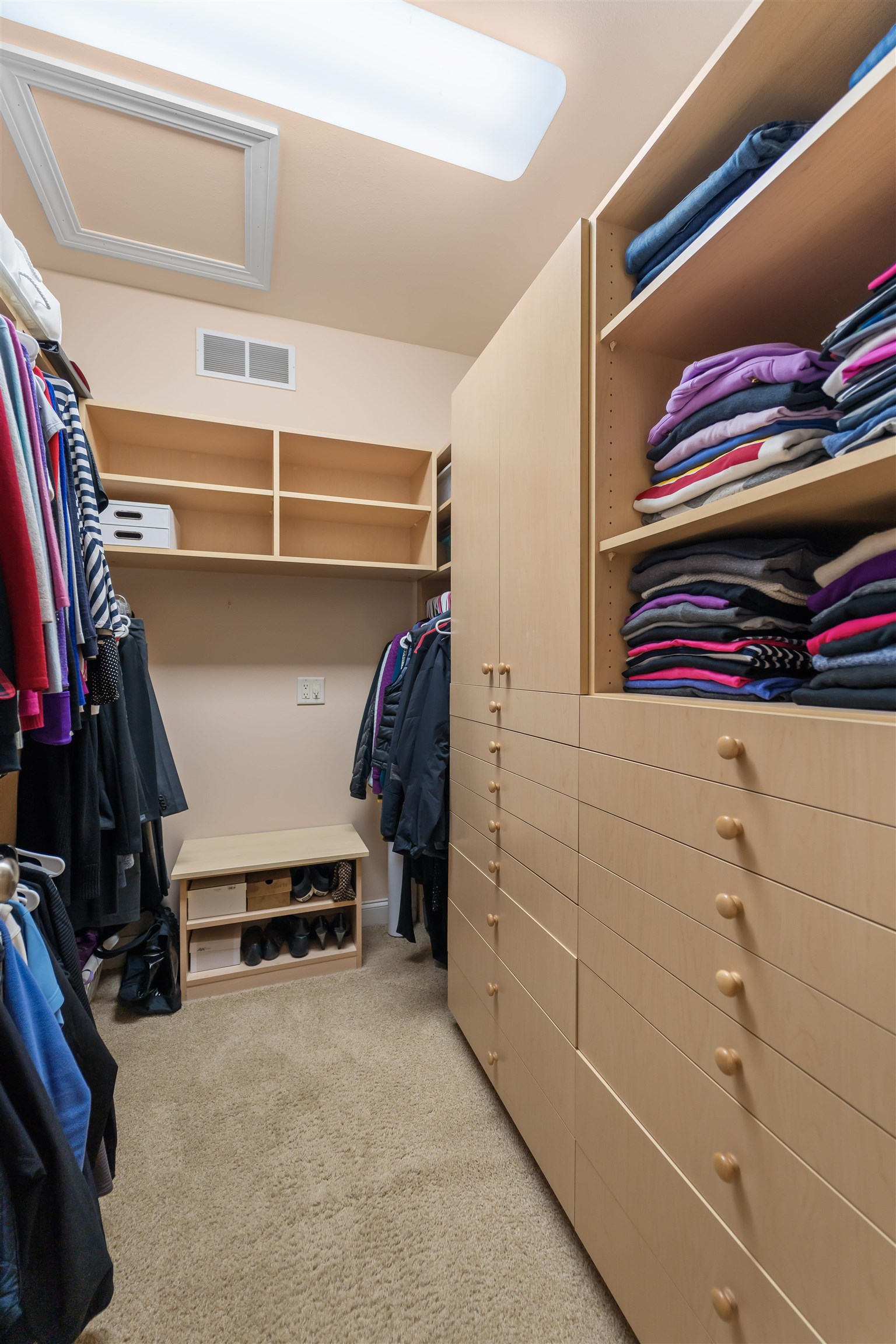 5417 Honeysuckle Lane