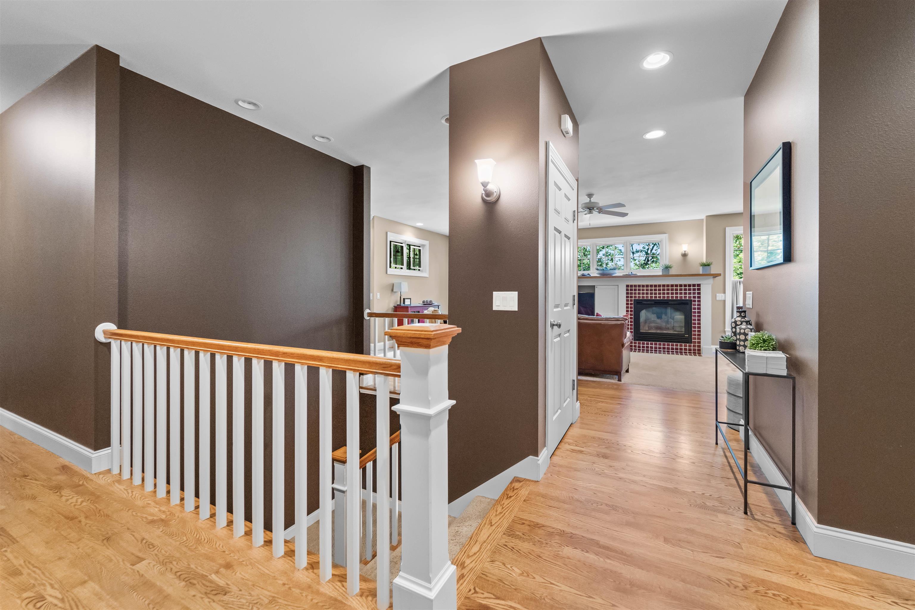 5417 Honeysuckle Lane