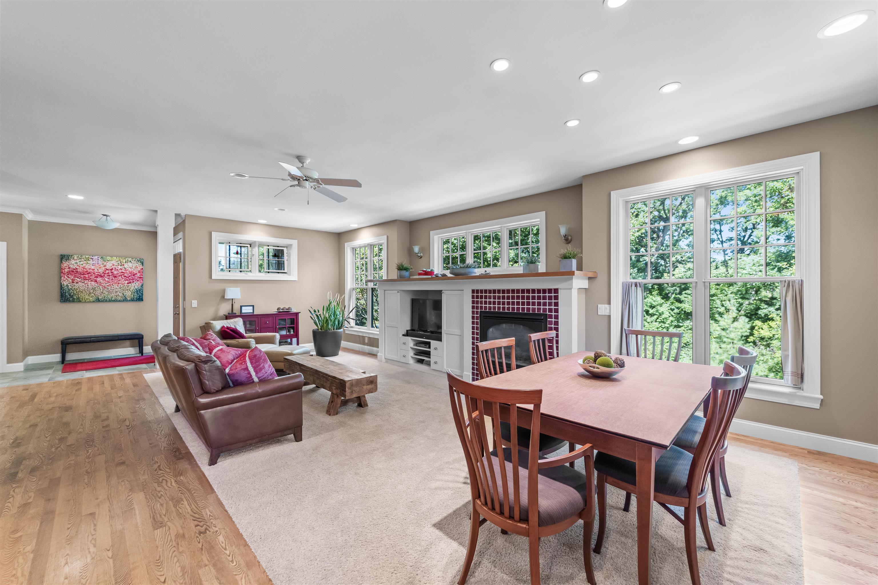 5417 Honeysuckle Lane