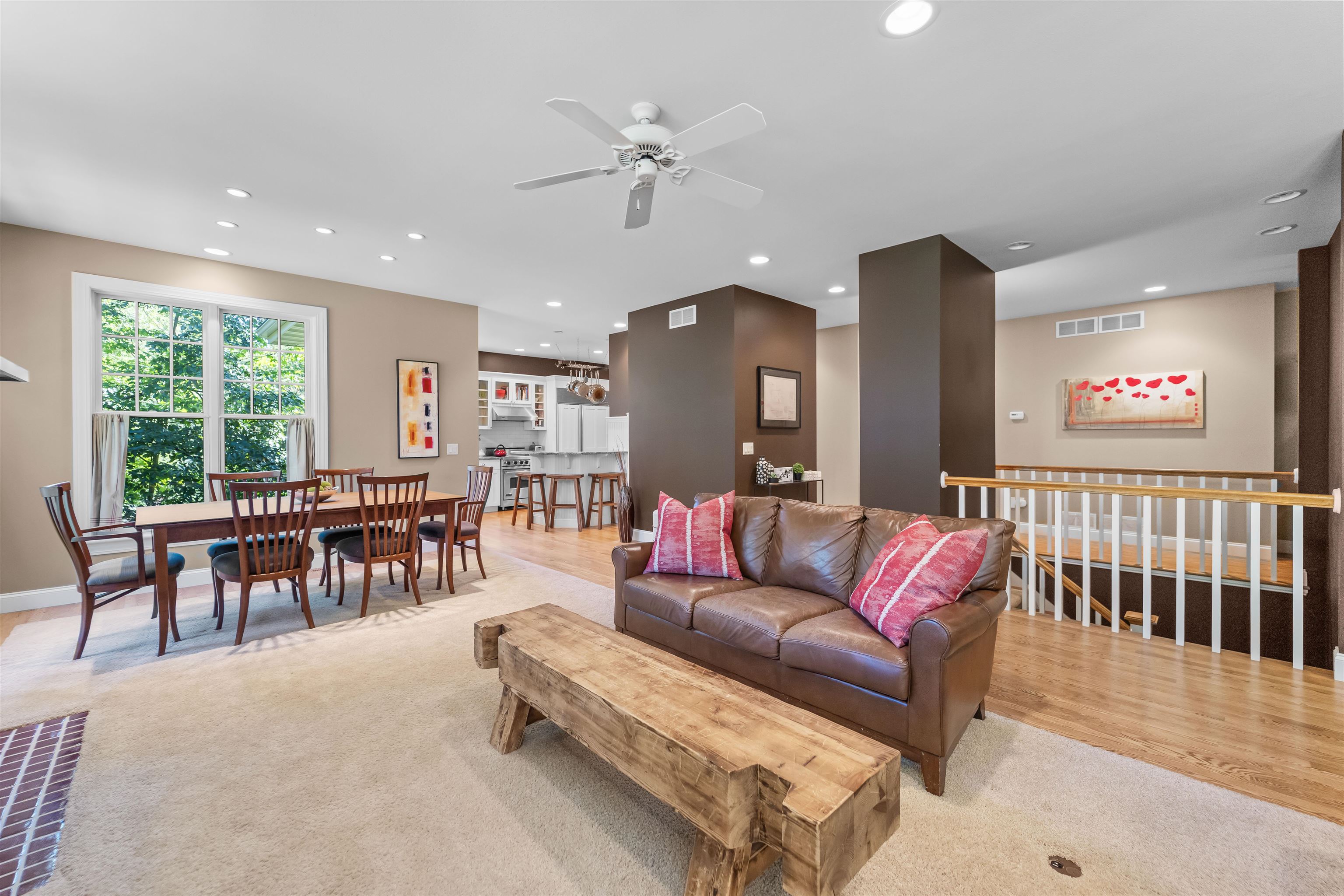 5417 Honeysuckle Lane