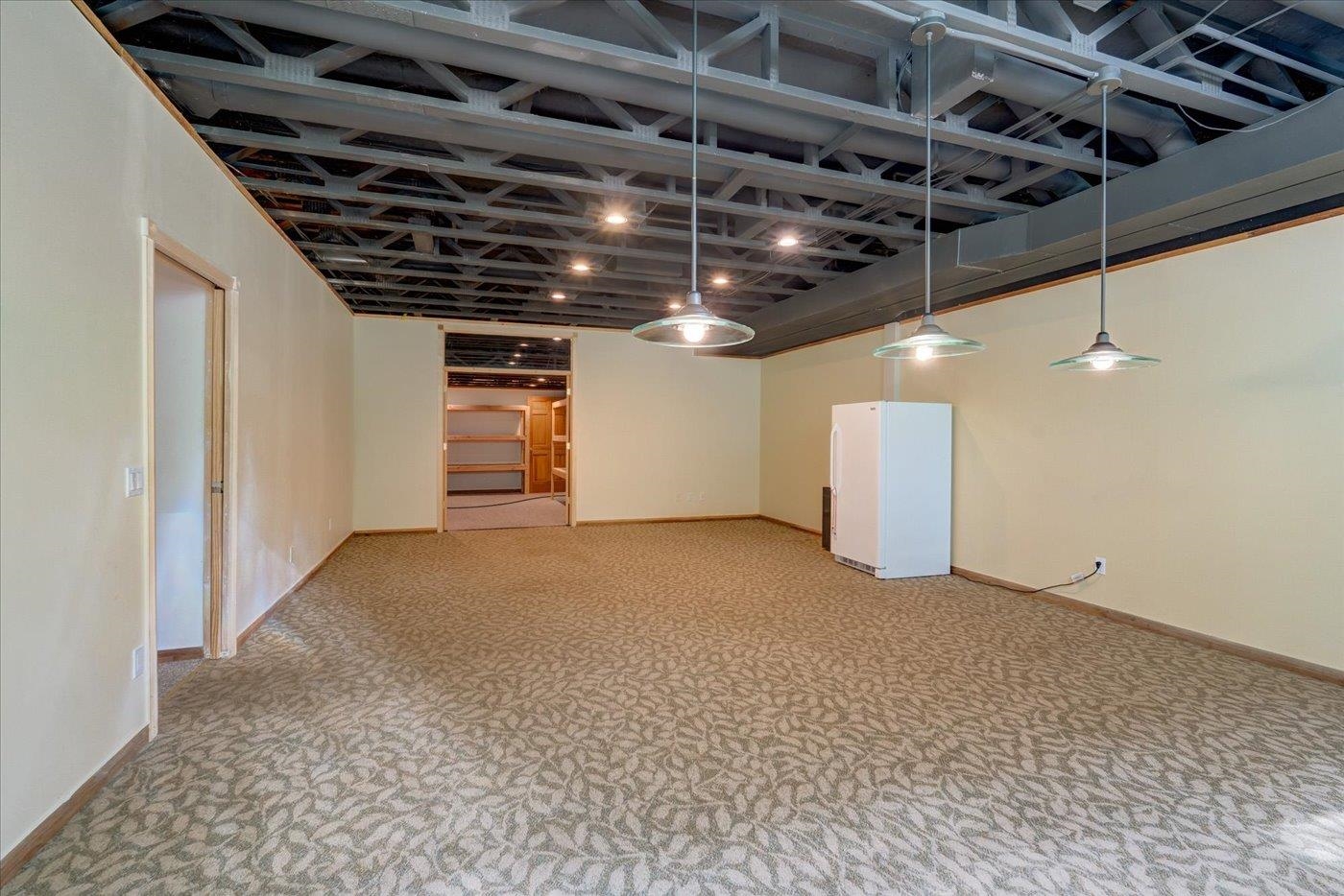 5910 Hempstead Road