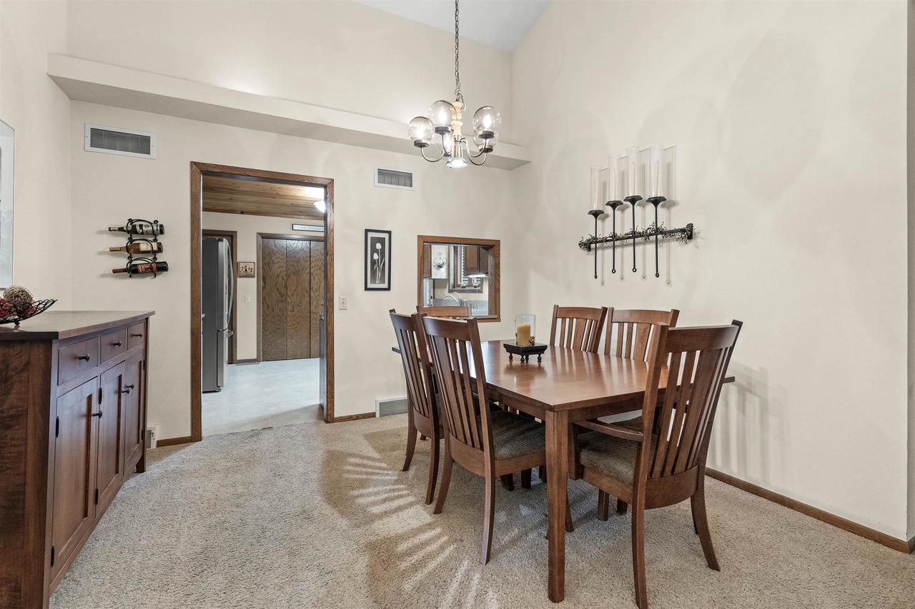 7854 West Oakbrook Circle