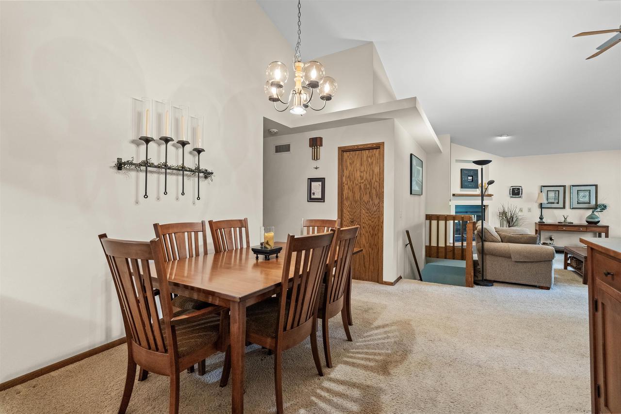 7854 West Oakbrook Circle