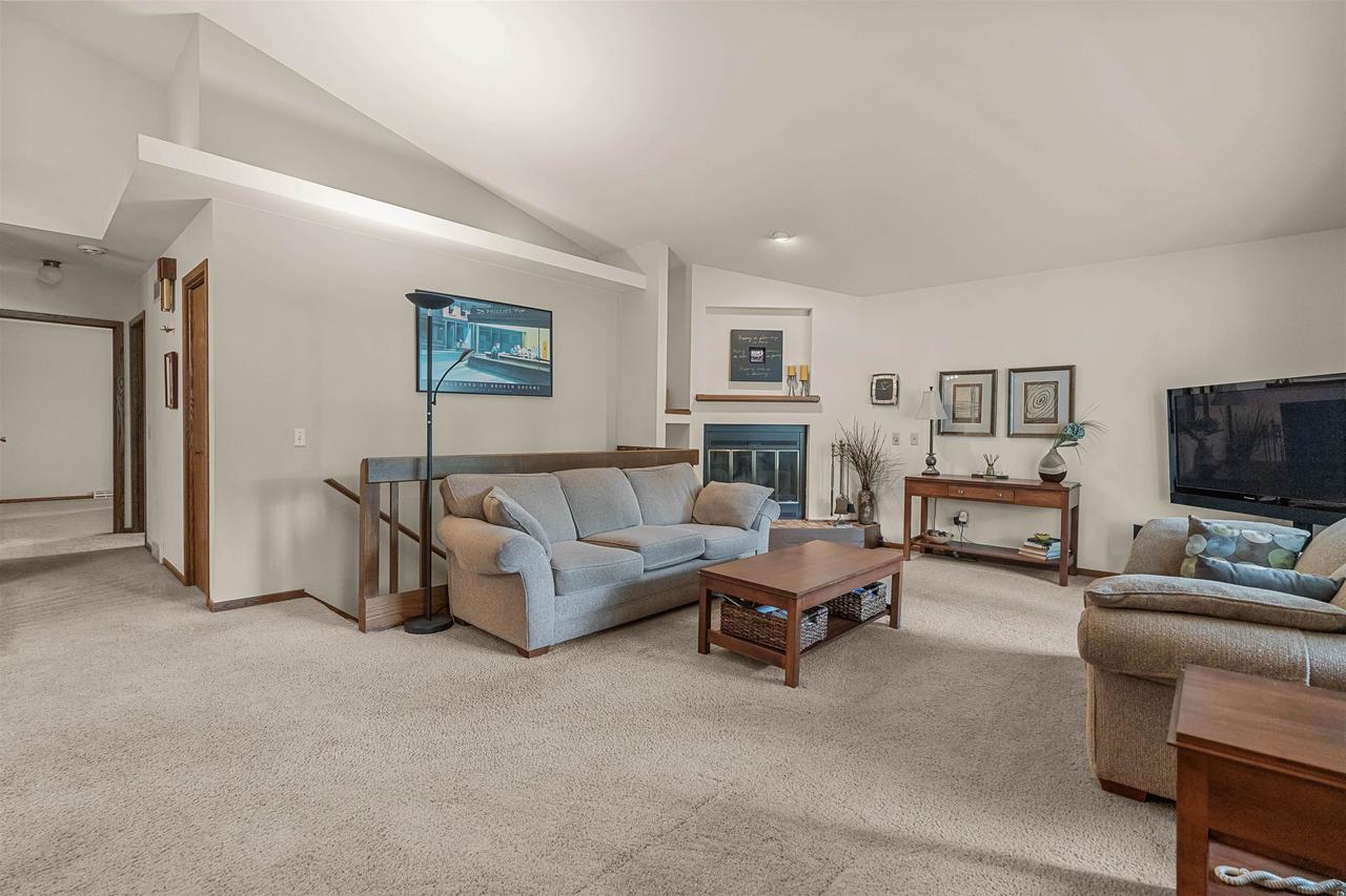 7854 West Oakbrook Circle