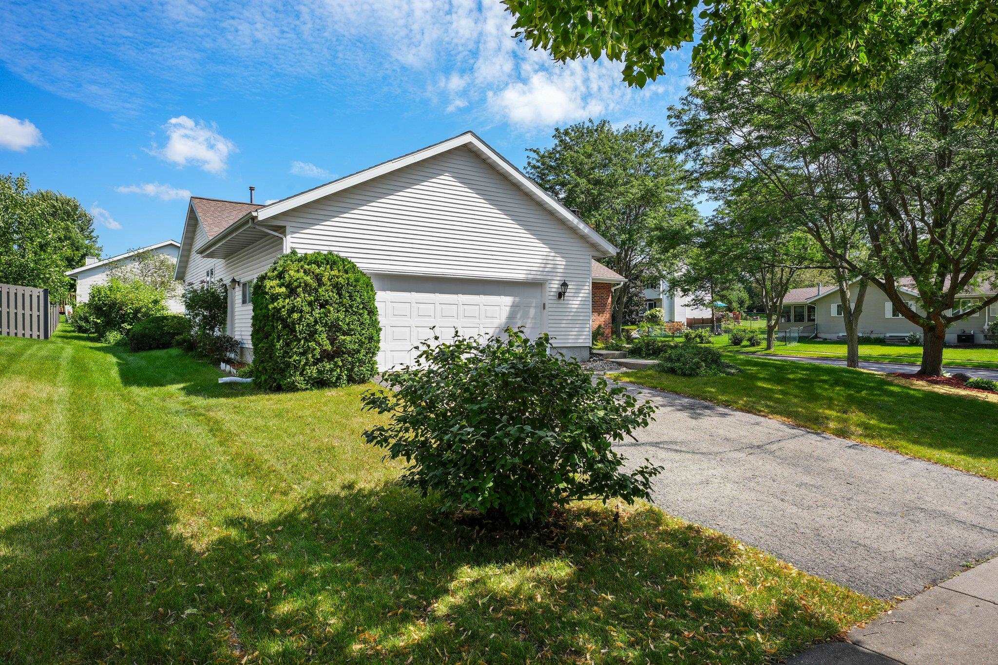 2602 Wentworth Drive