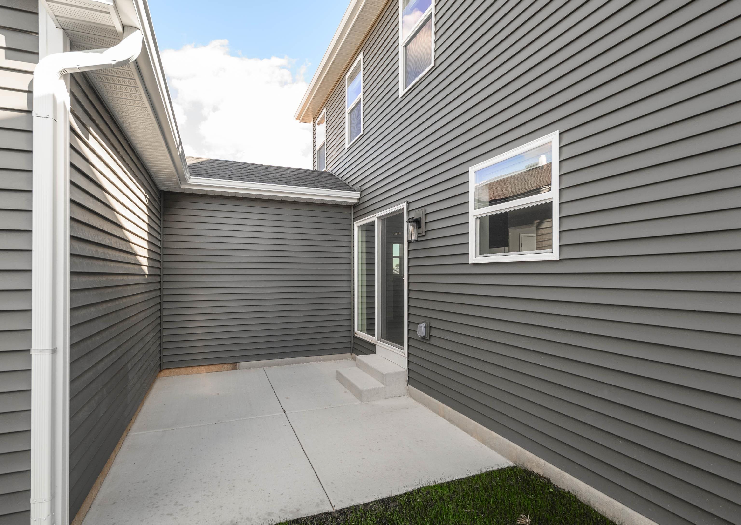 551 Campo Lane