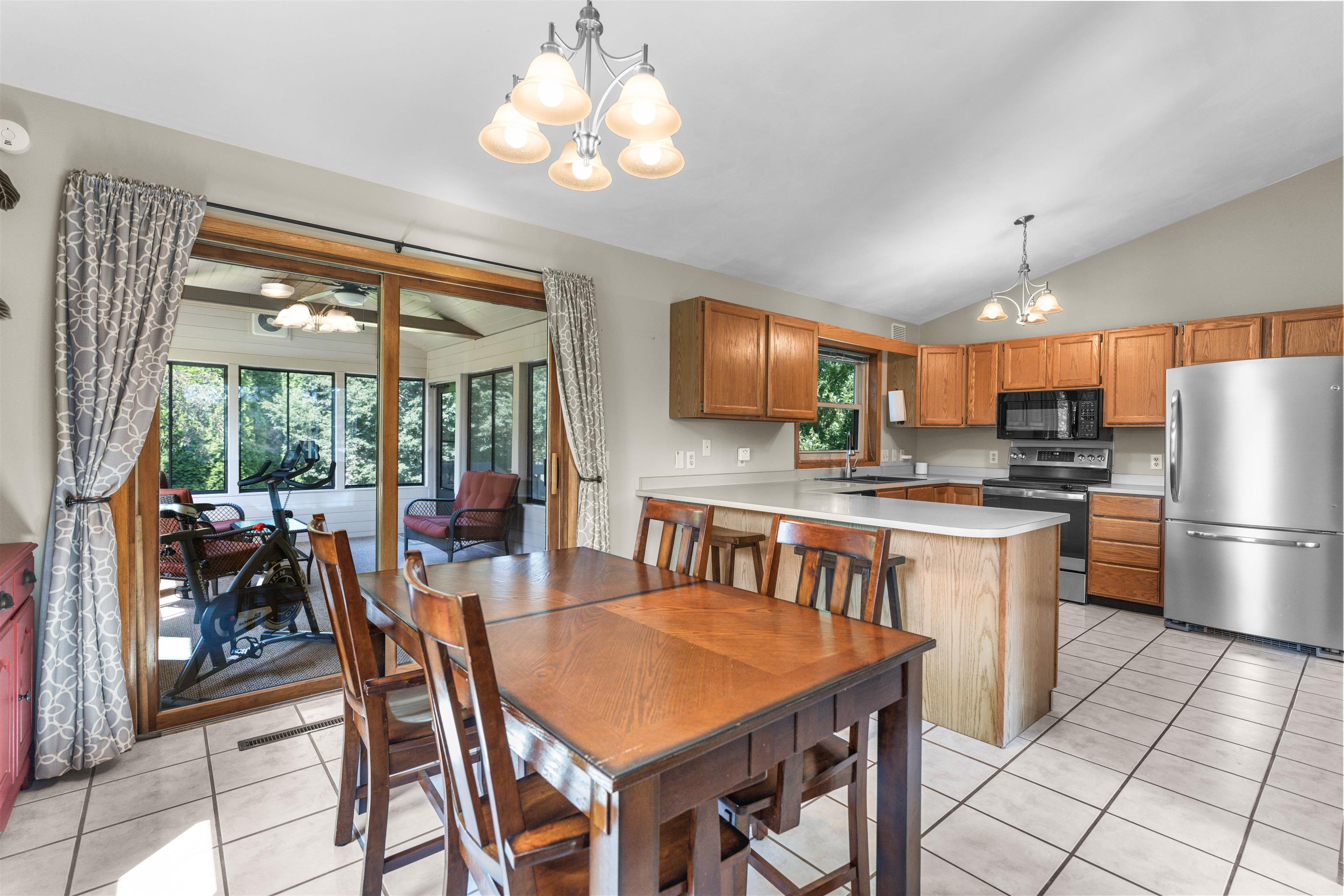 1111 Wimbleton Way