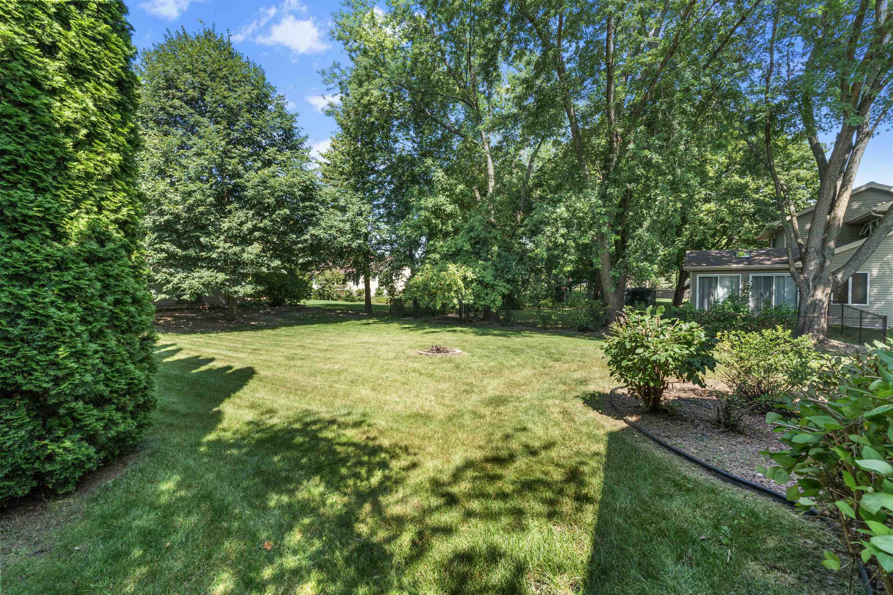 1111 Wimbleton Way