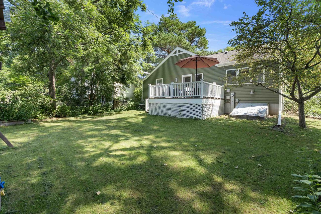 906 Swarthmore Court