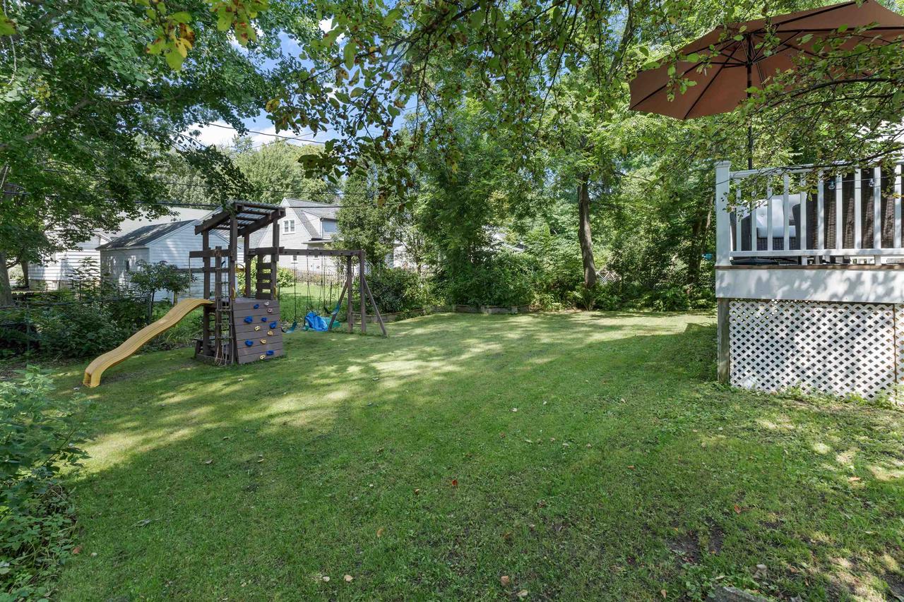 906 Swarthmore Court