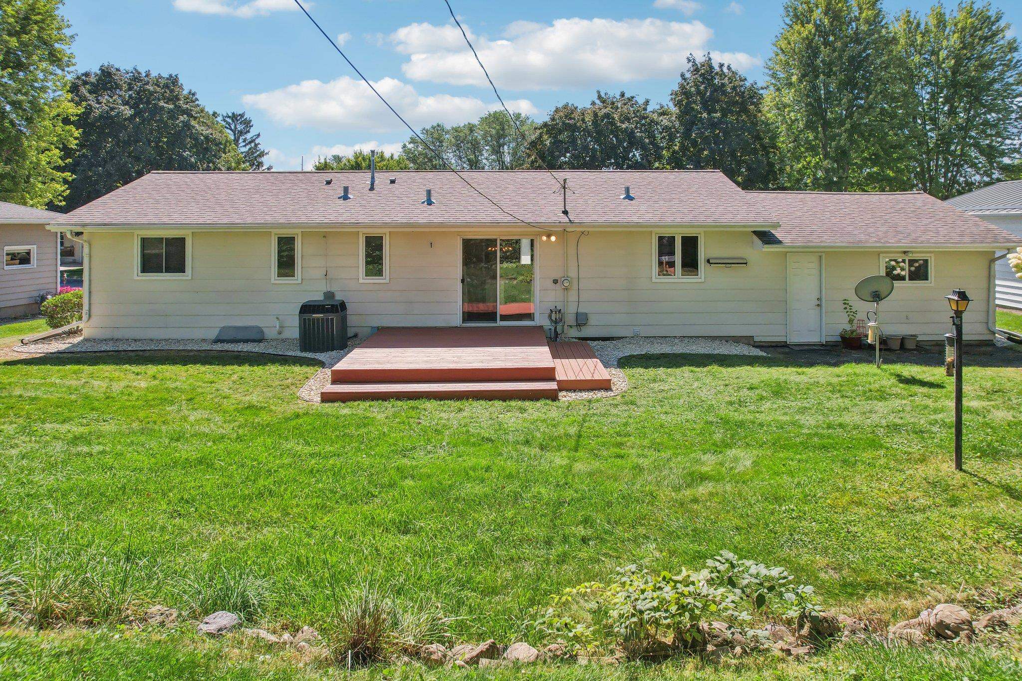 109 8th Street