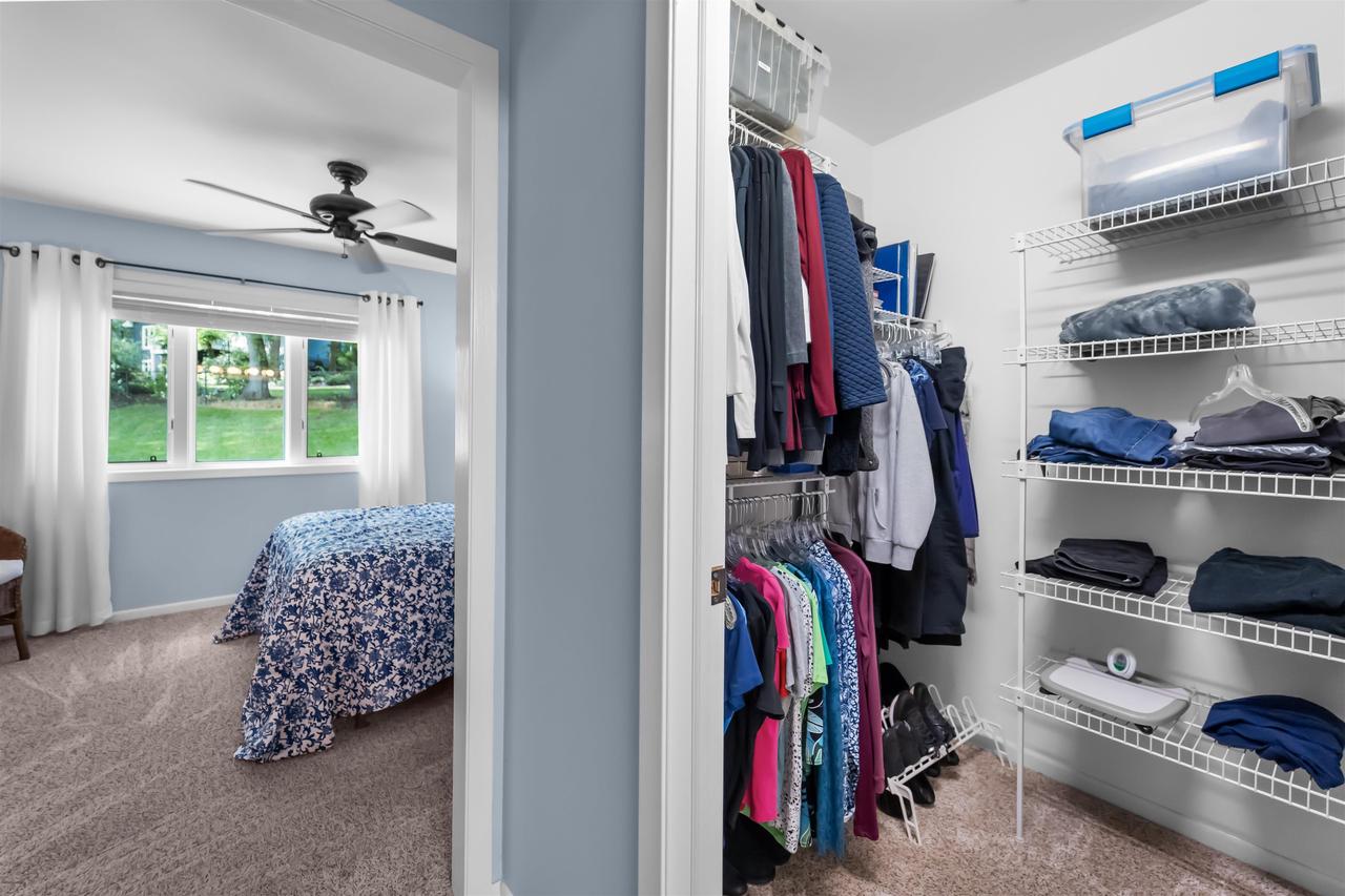 5010 Wentworth Circle