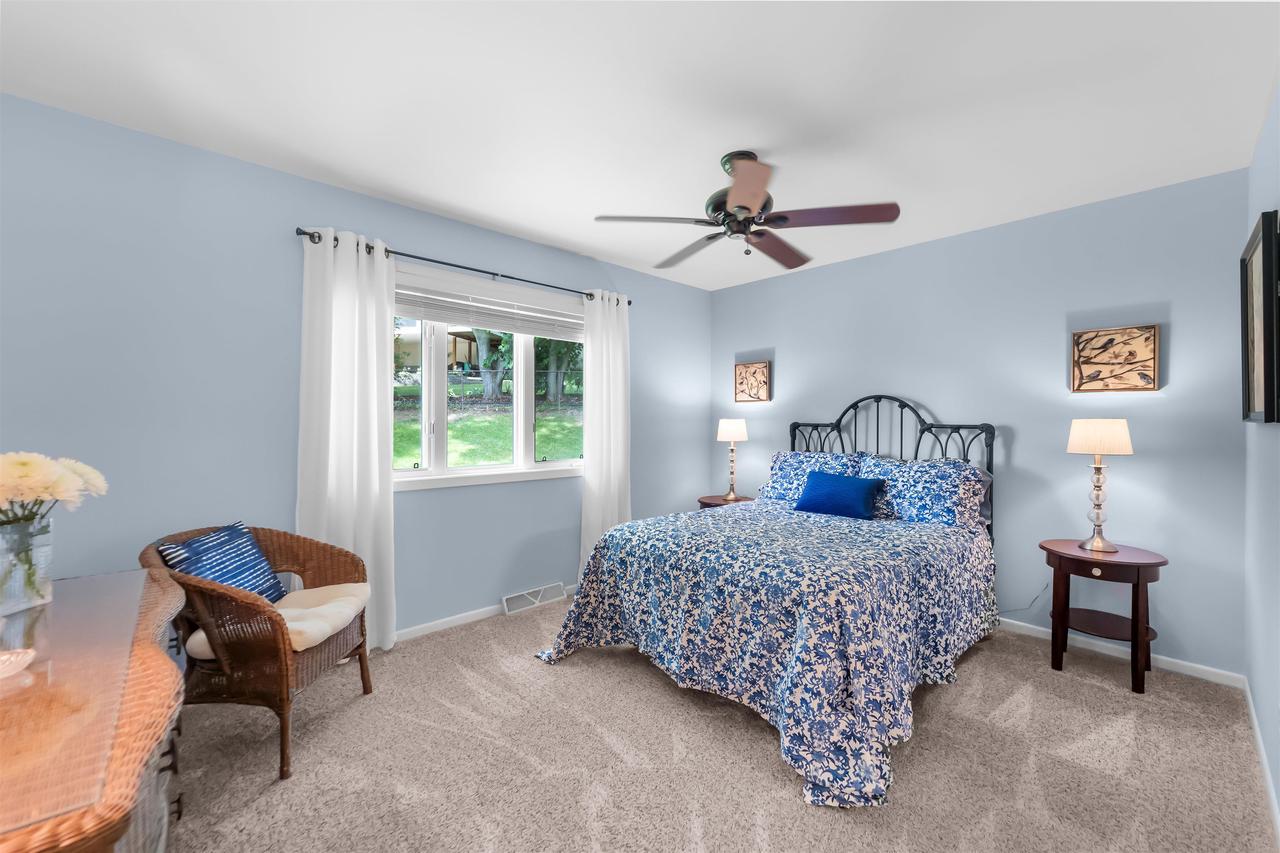 5010 Wentworth Circle