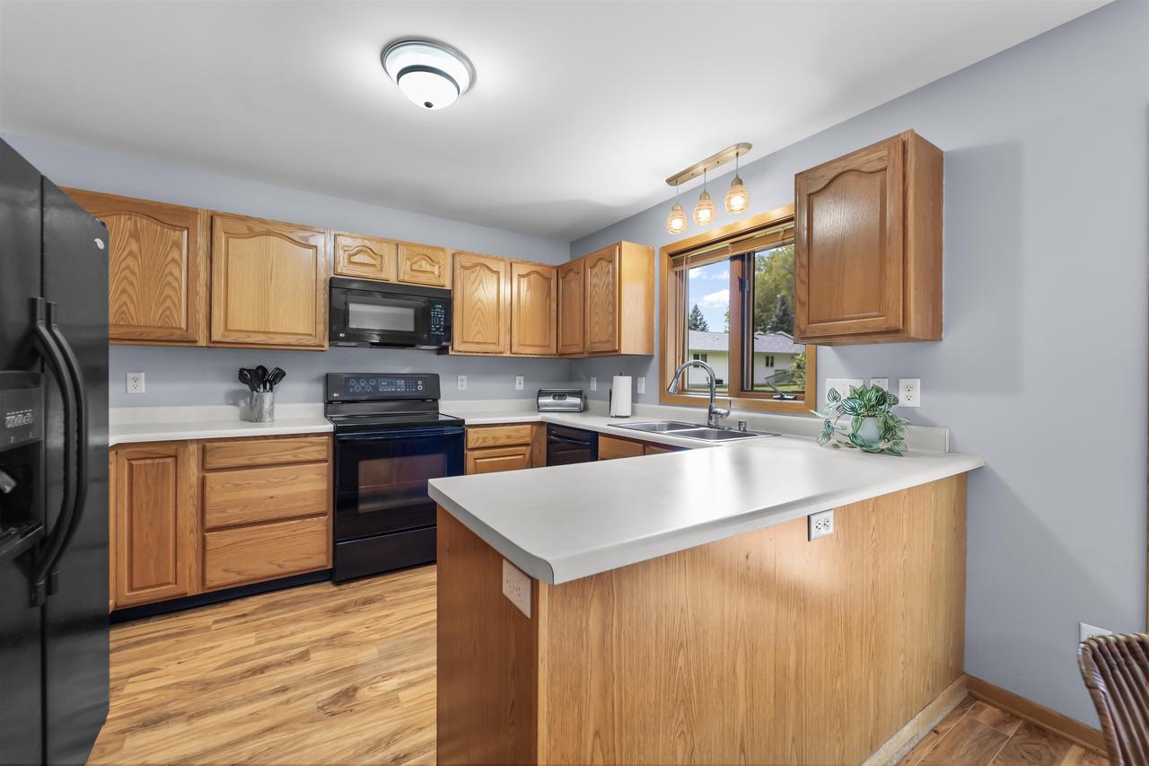 5010 Wentworth Circle