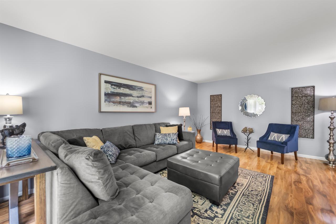 5010 Wentworth Circle