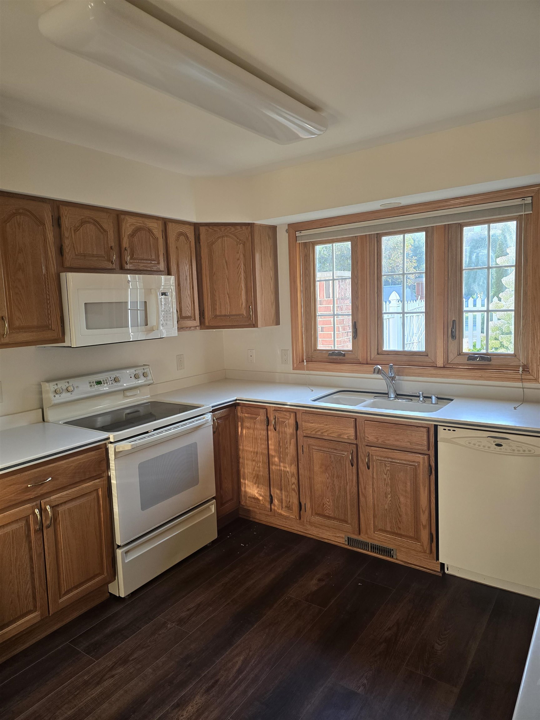 849 N High Point Road