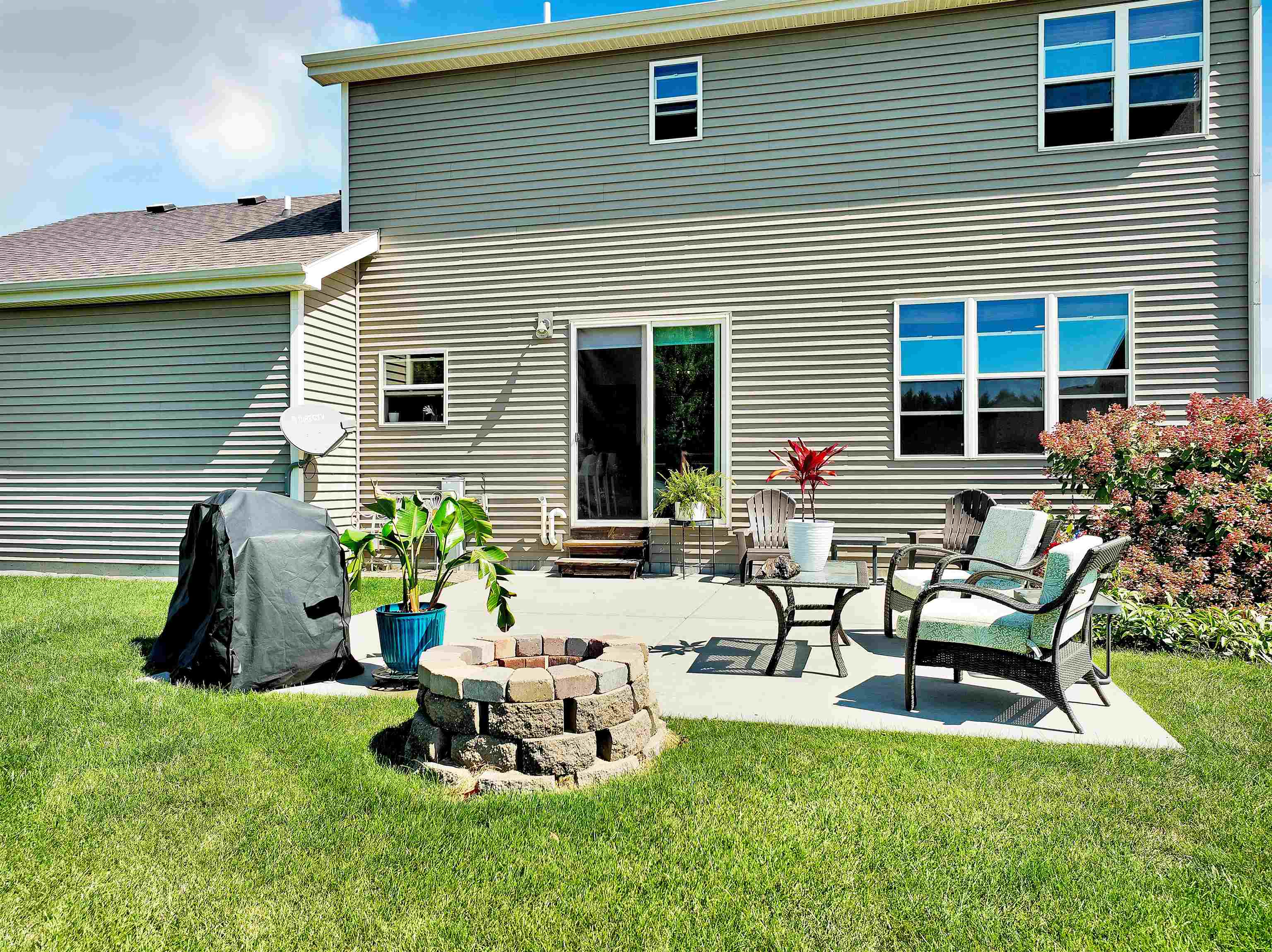 380 White Tail Drive