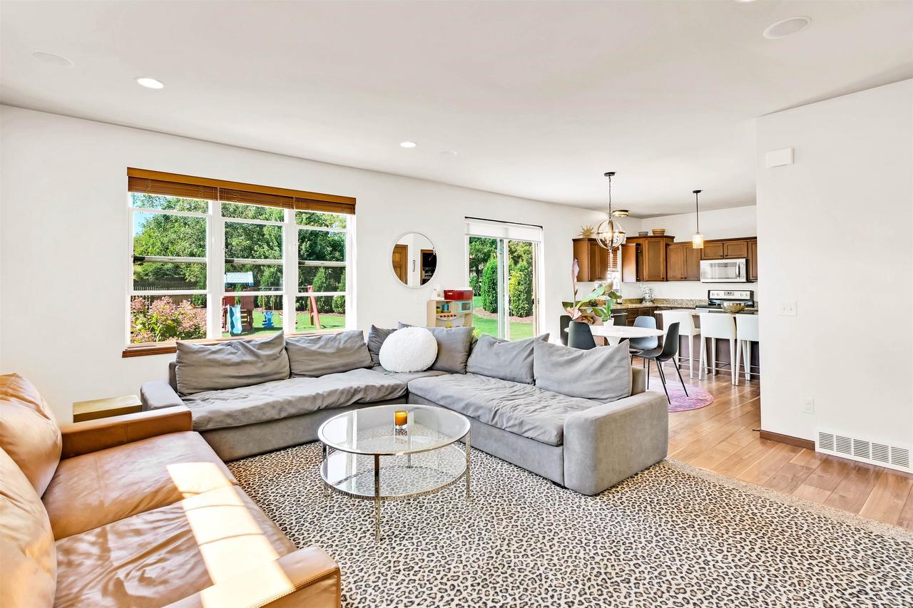 380 White Tail Drive