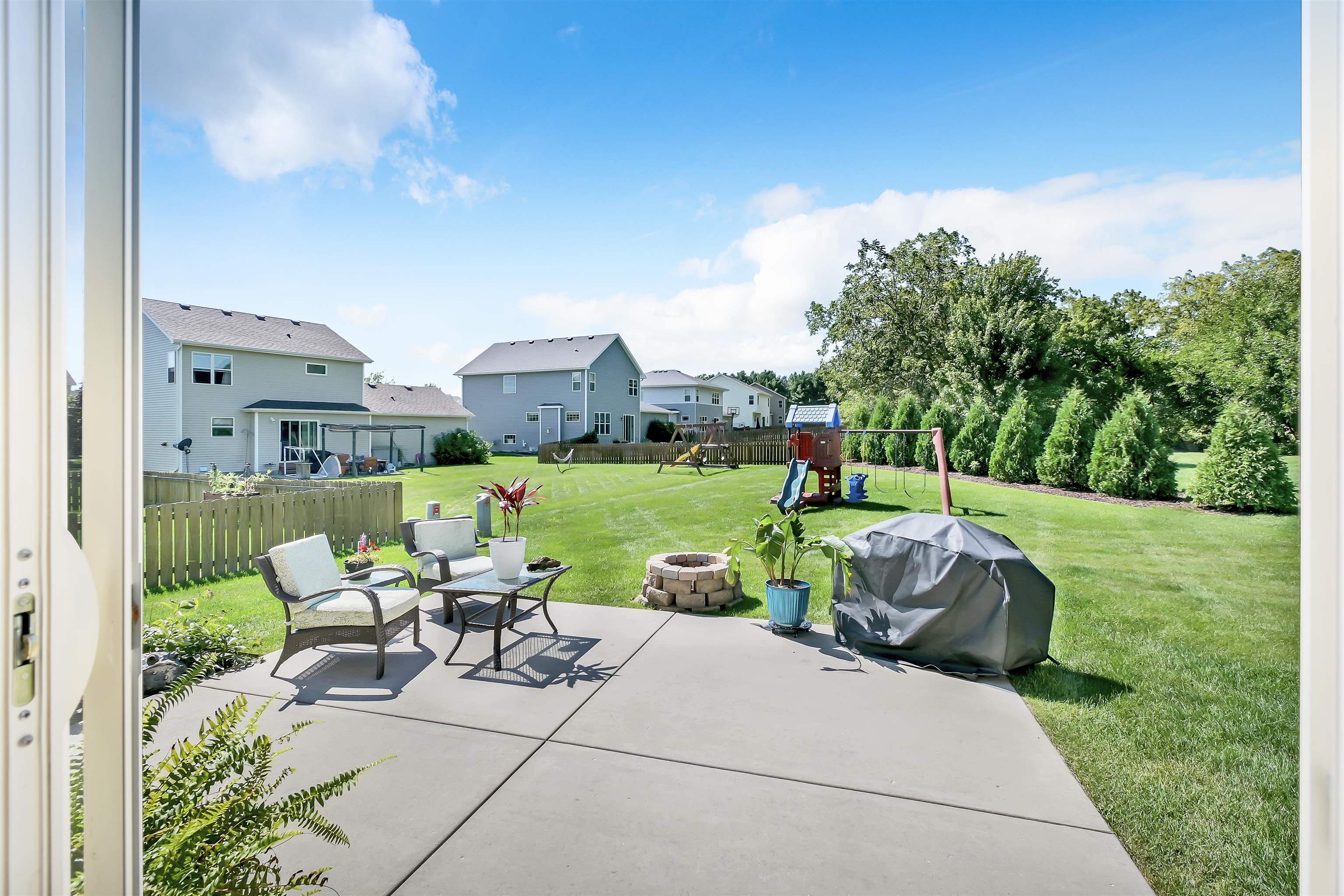 380 White Tail Drive