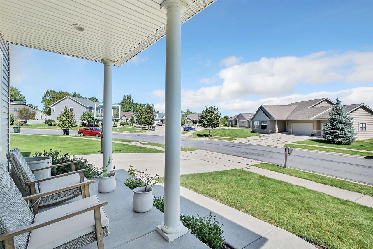 380 White Tail Drive