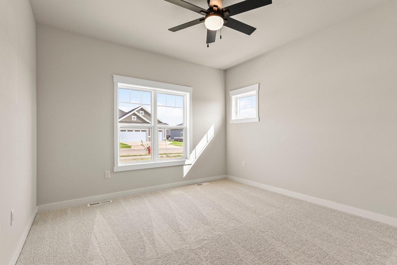 6257 Ronald Reagan Drive