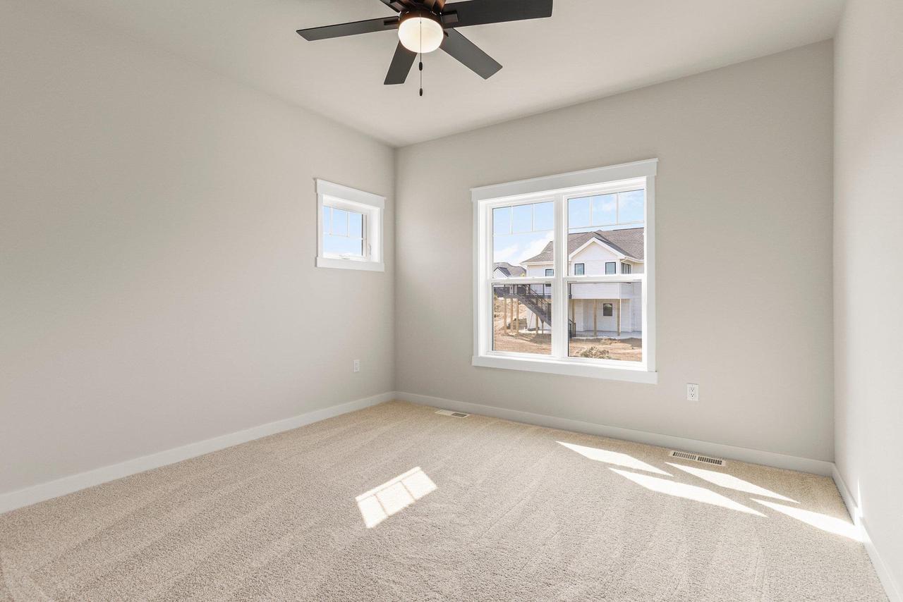 6257 Ronald Reagan Drive