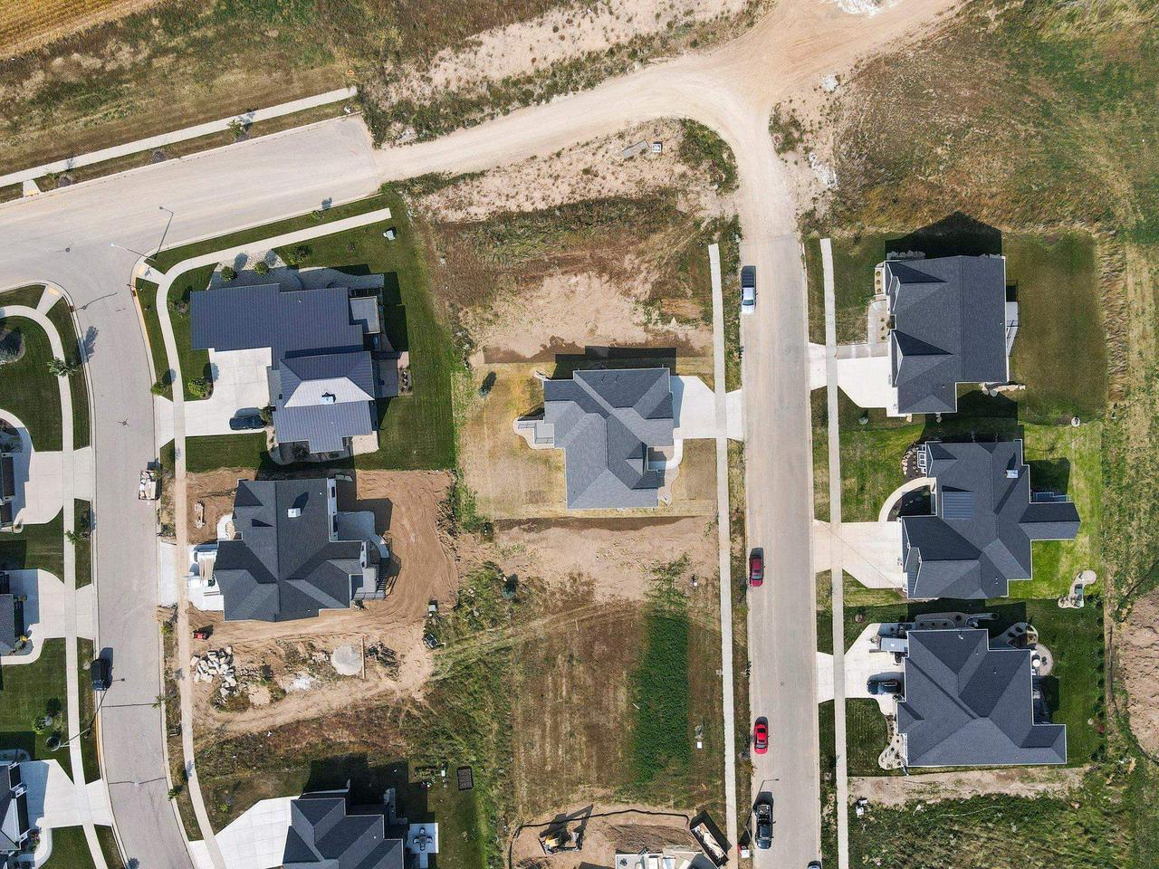 6257 Ronald Reagan Drive