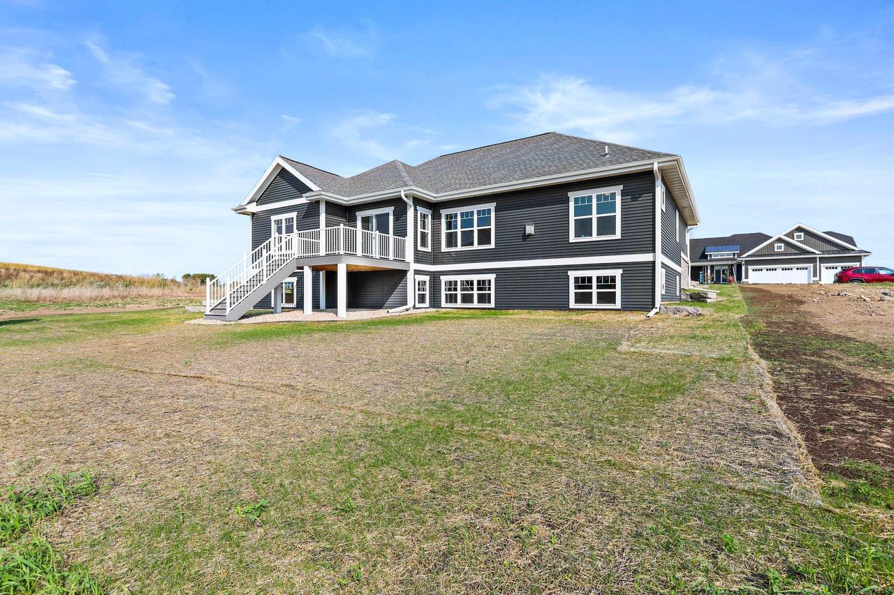 6257 Ronald Reagan Drive