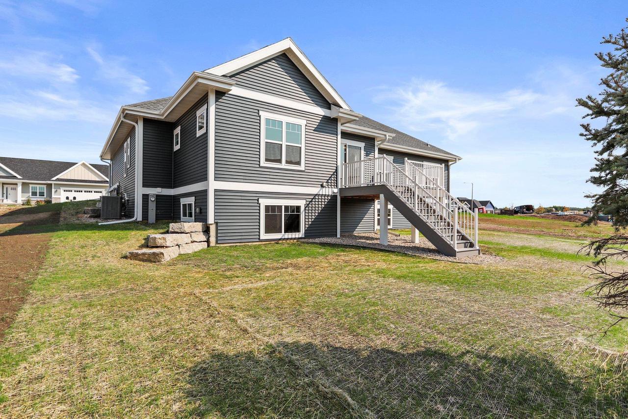6257 Ronald Reagan Drive