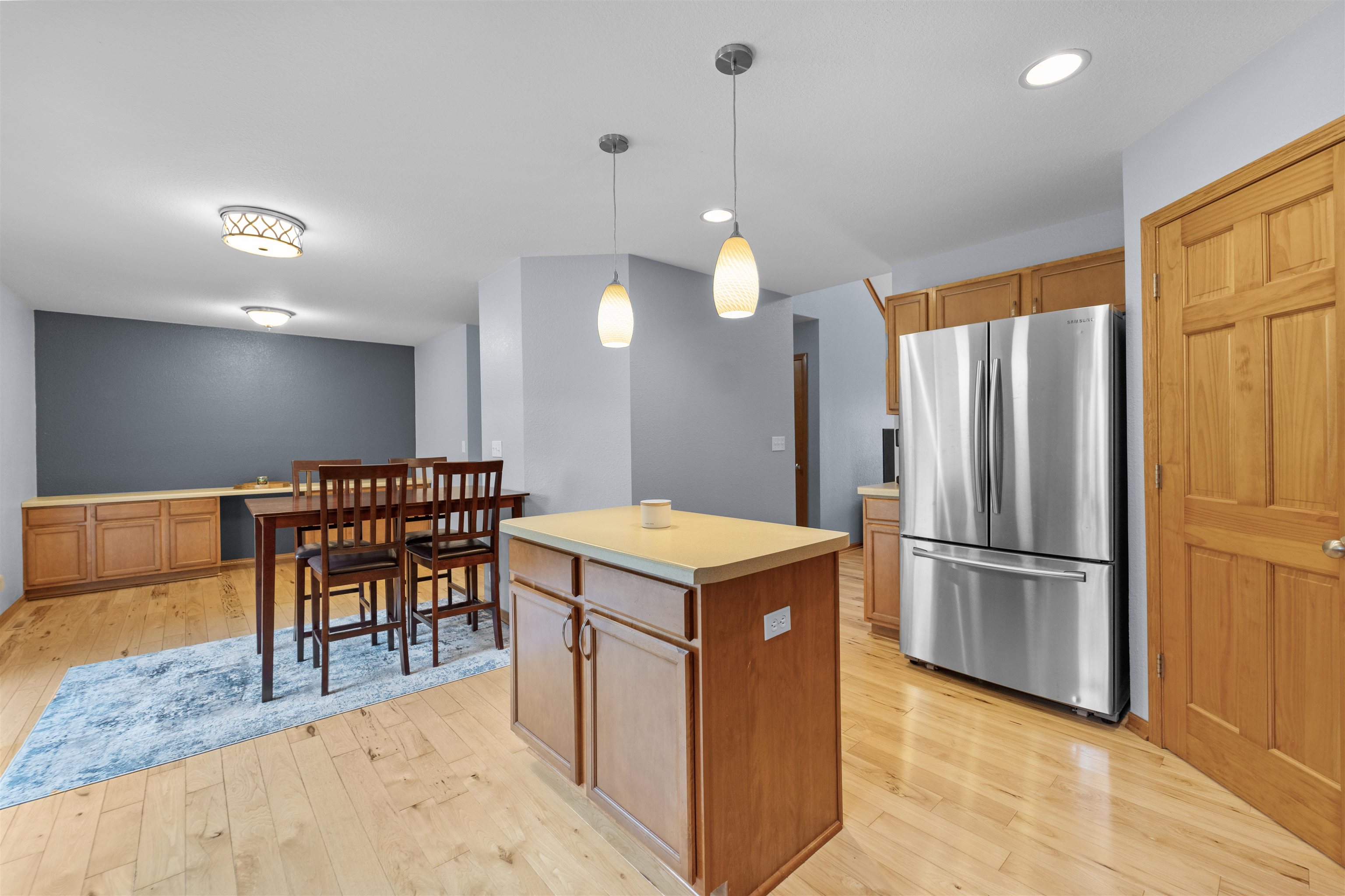 350 Highview Lane