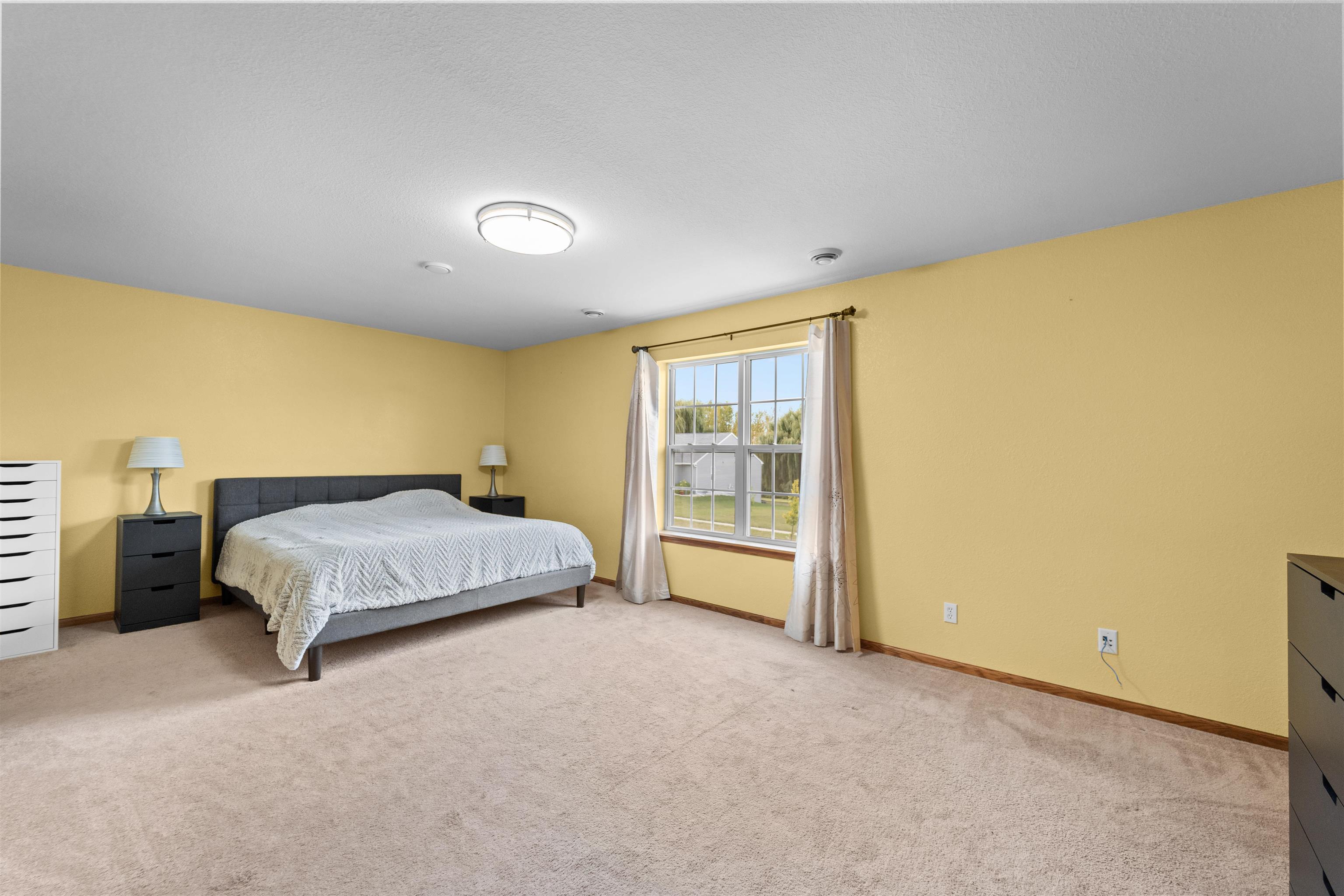 350 Highview Lane