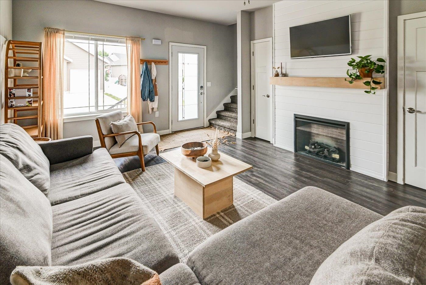 1325 Bunker Hill Drive Unit: 3103