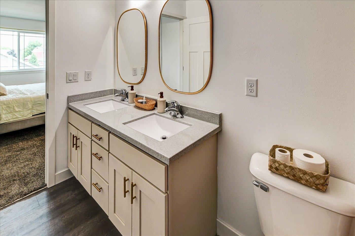 1325 Bunker Hill Drive Unit: 3103