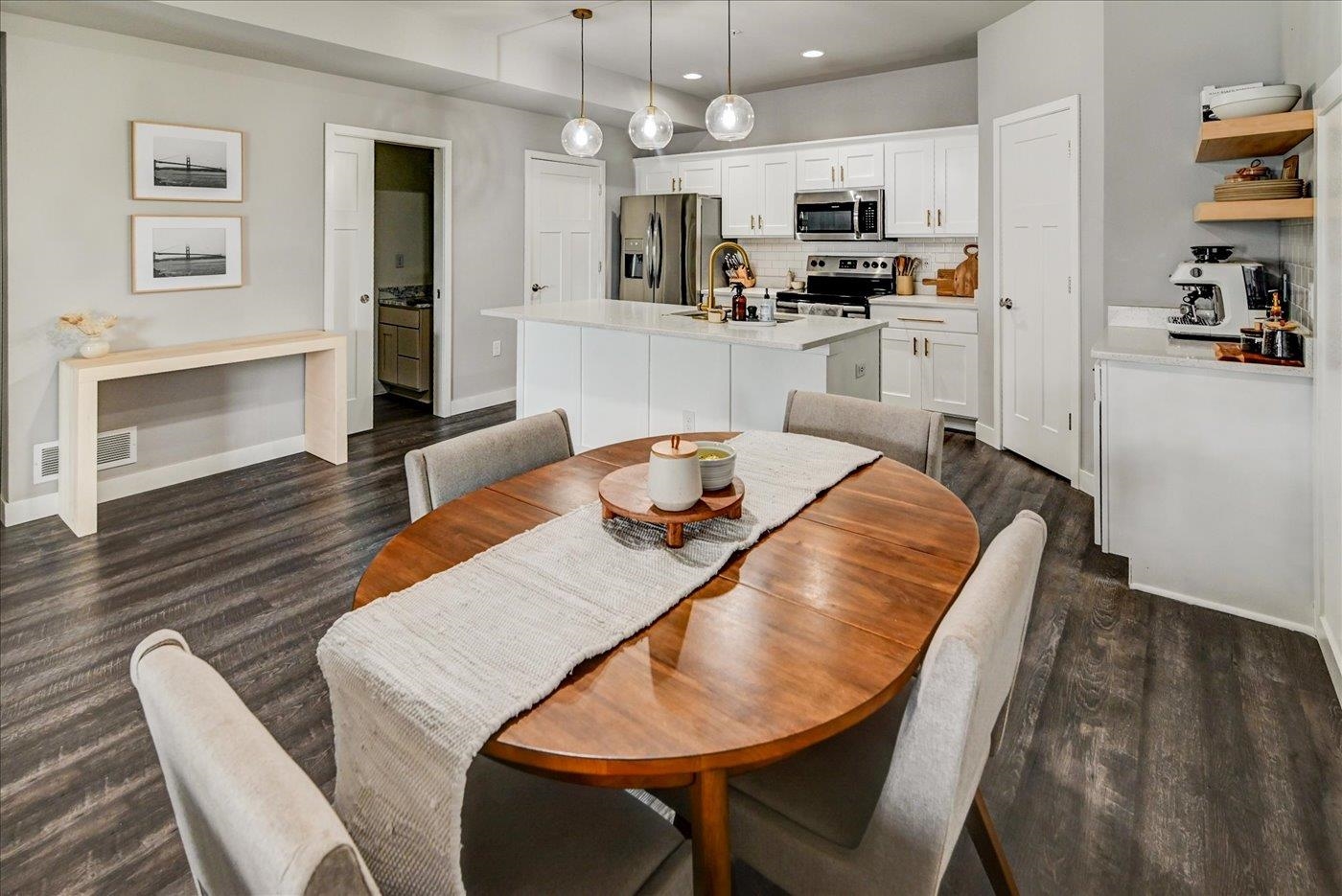 1325 Bunker Hill Drive Unit: 3103